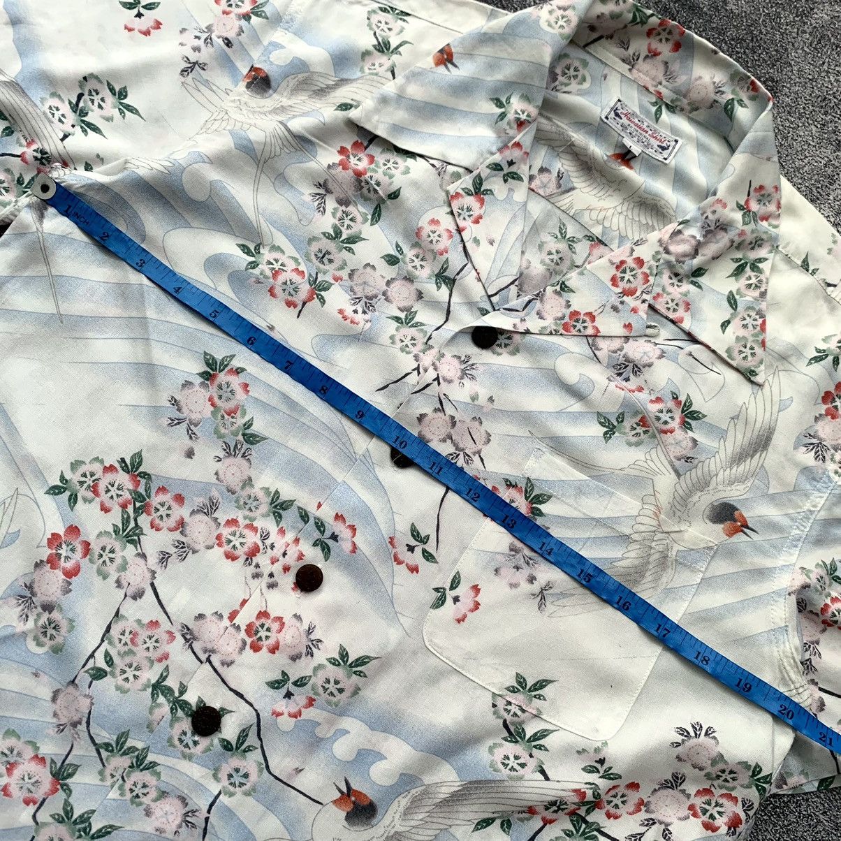 Japanese Brand 🔥 An Original Rayon Flying Bird Hawaiian shirt Size US L / EU 52-54 / 3 - 8 Thumbnail