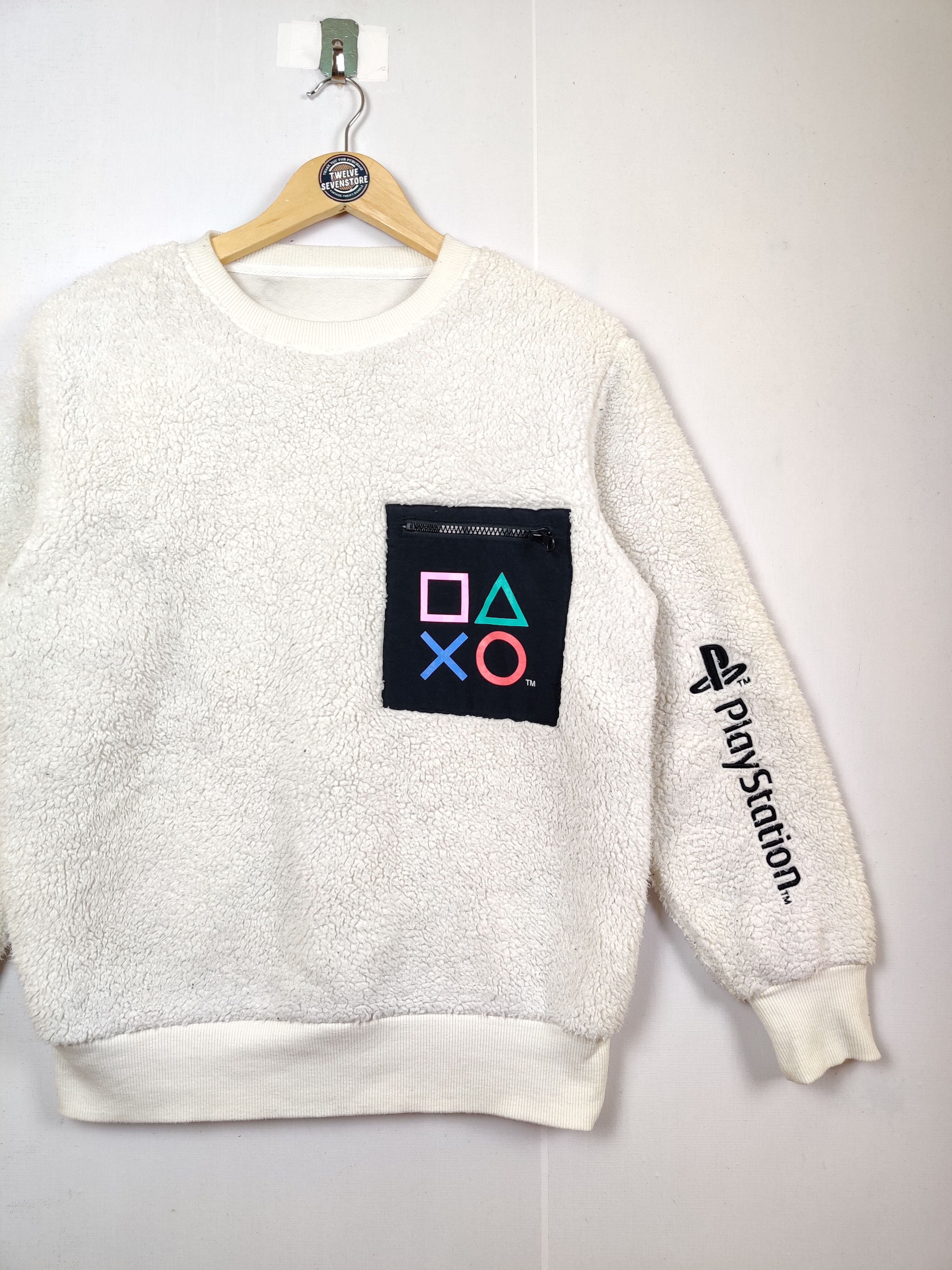 Playstation Vintage Playstation Fleece Embroidery Sweatshirt Size US S / EU 44-46 / 1 - 3 Thumbnail