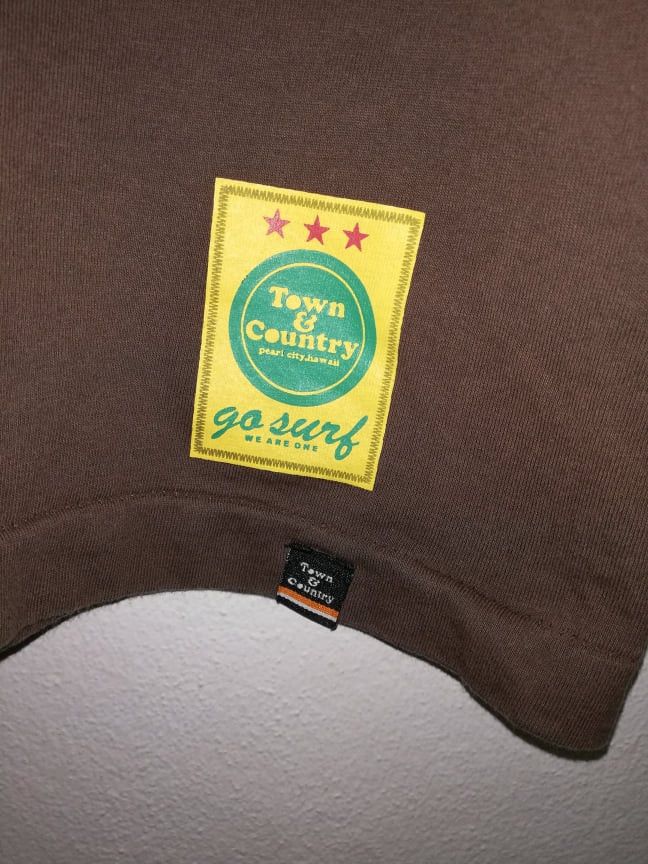Other Town&Country Big Logo Tshirt Made in The Aloha State (c24) Size US L / EU 52-54 / 3 - 7 Thumbnail