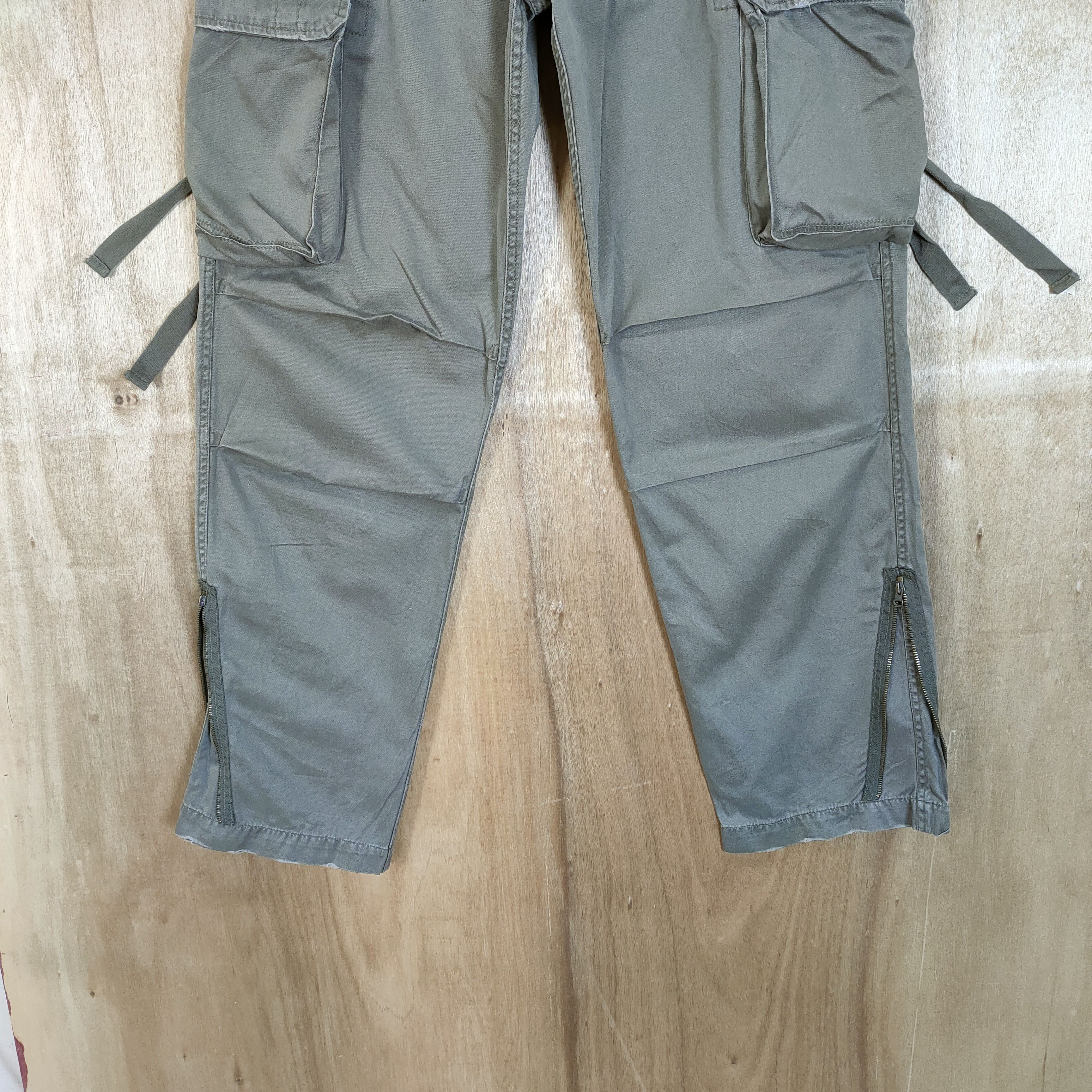 Japanese Brand VINTAGE RCC VINTAGE FADED BONDAGE CARGO PANTS Size US 32 / EU 48 - 7 Thumbnail