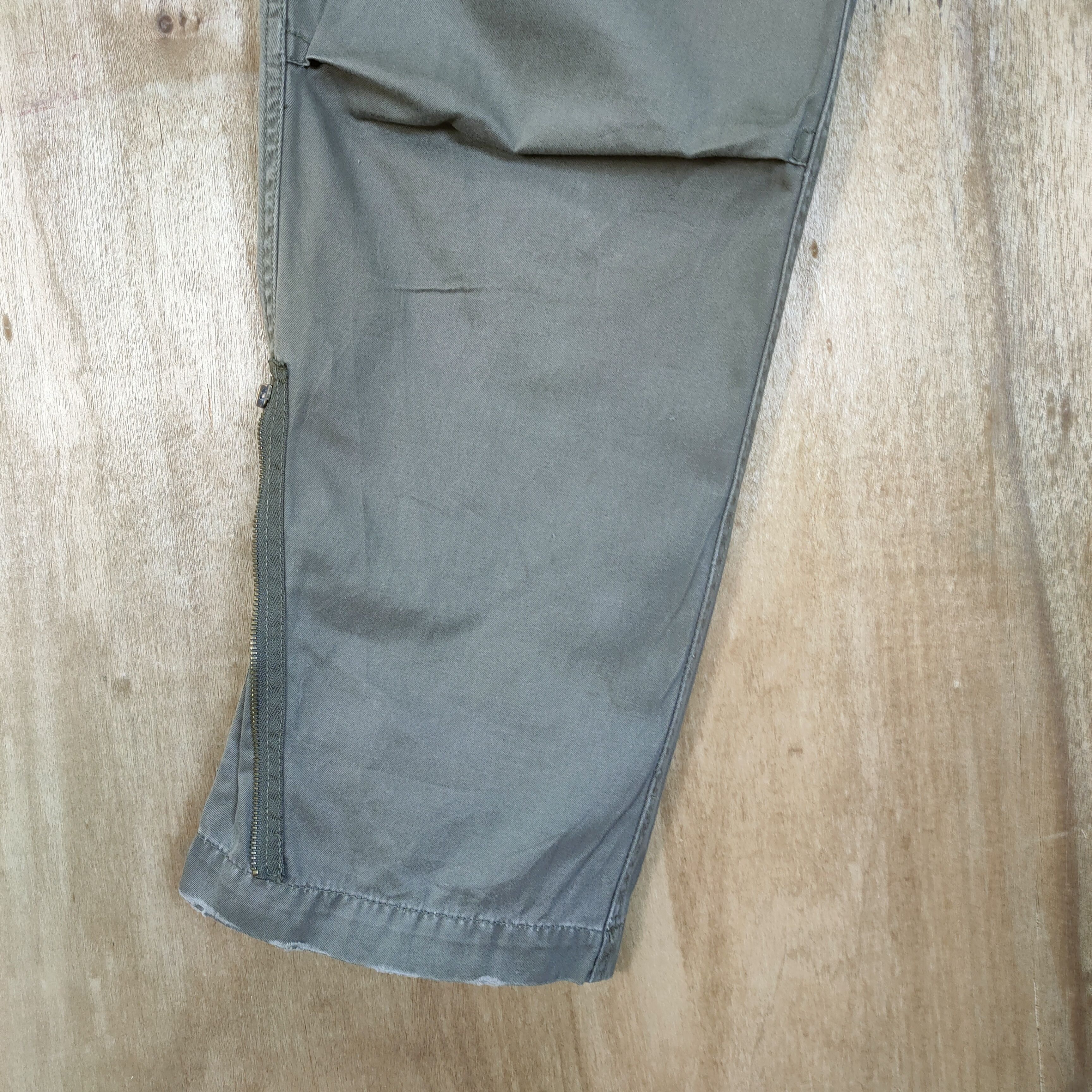 Japanese Brand VINTAGE RCC VINTAGE FADED BONDAGE CARGO PANTS Size US 32 / EU 48 - 9 Thumbnail
