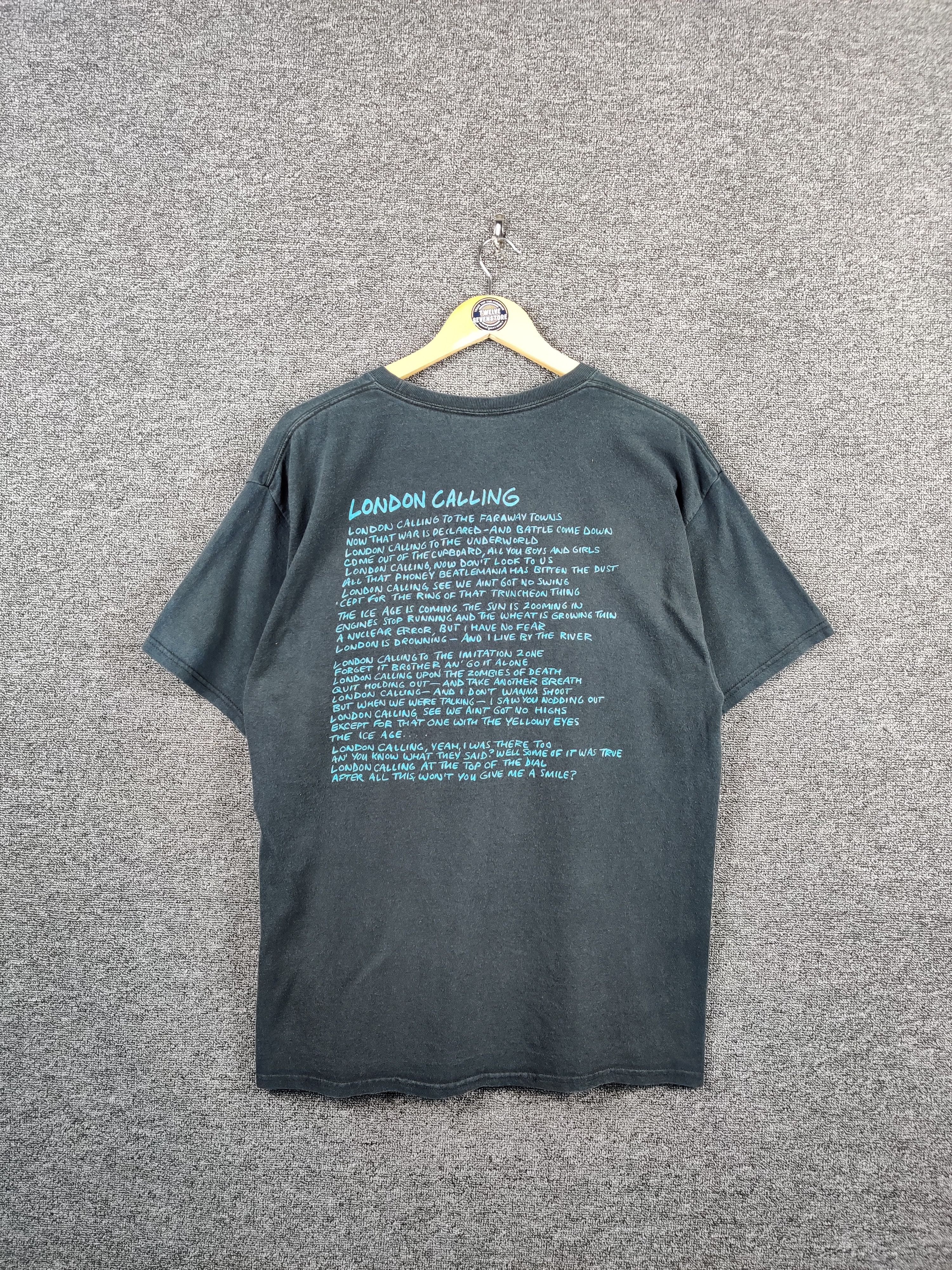 Band Tees Vintage The Clash London Calling Punk Rock Band Tee Tshirt Size US L / EU 52-54 / 3 - 8 Thumbnail