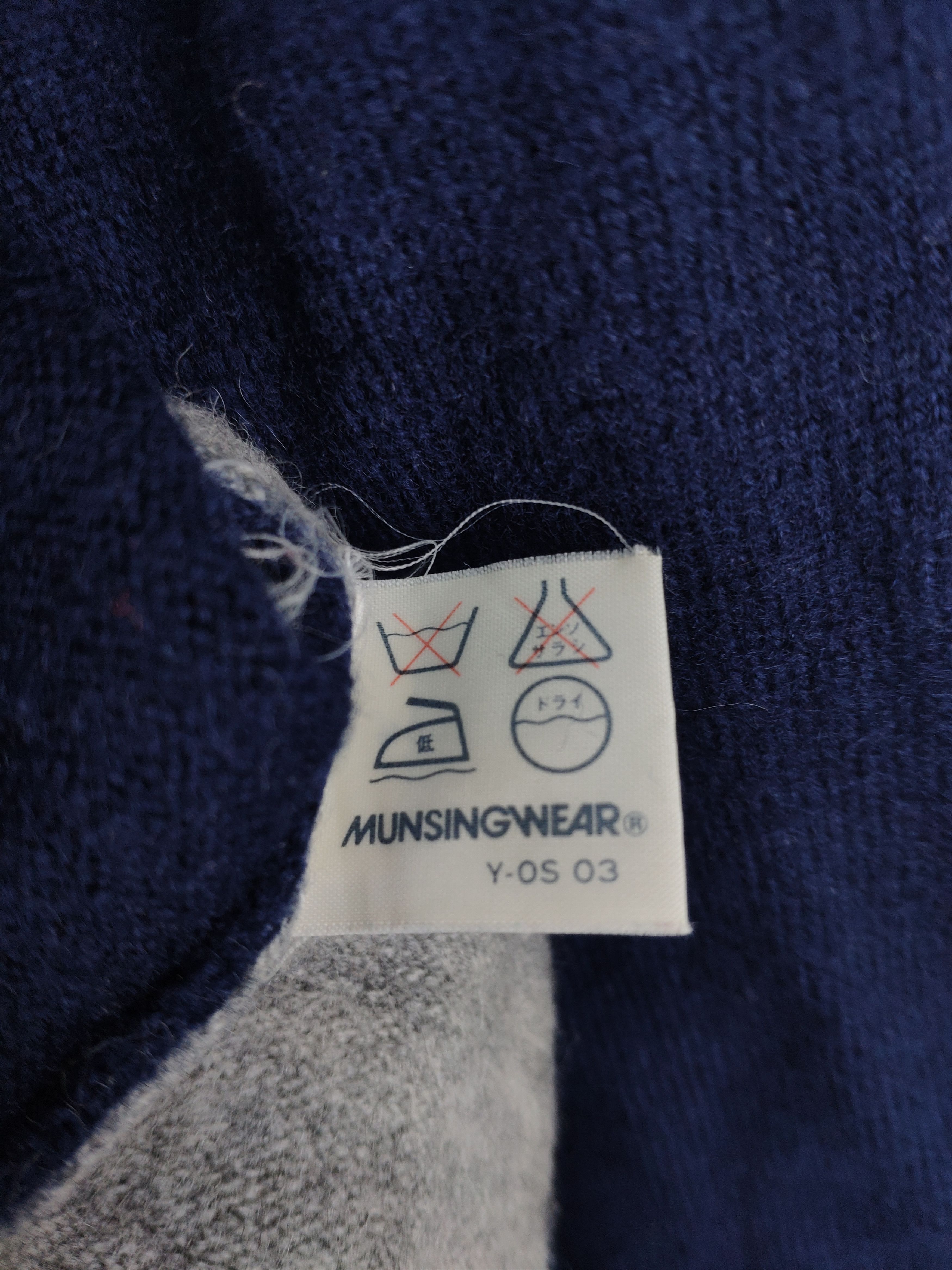 Aran Isles Knitwear × Japanese Brand × Vintage Steal 💥 Vintage Grand Slam Mungsingwear Wool Knit Sweater Size US S / EU 44-46 / 1 - 3 Thumbnail
