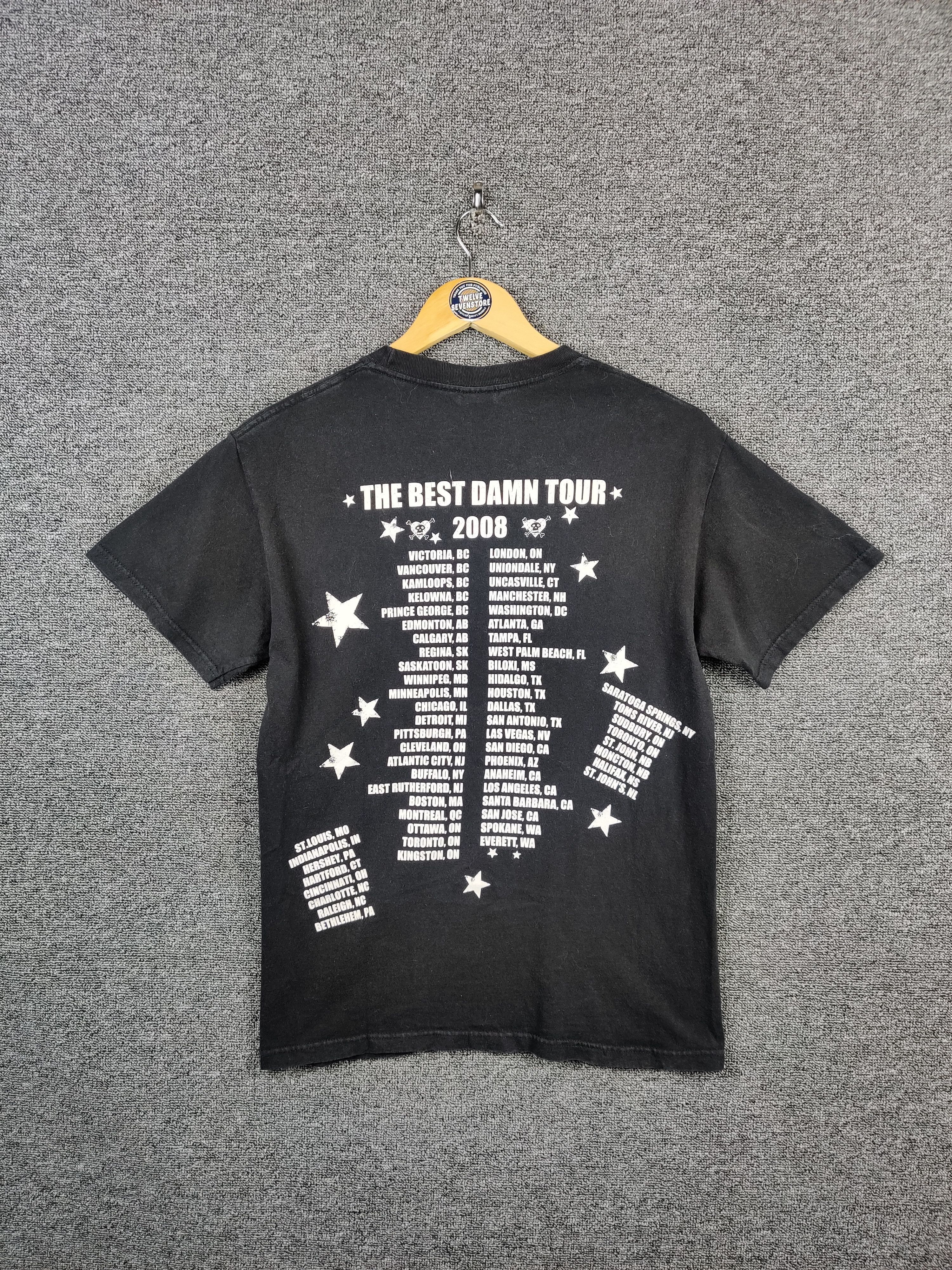 Band Tees Vintage Avril Lavigne Tour Tee Tshirt Size US S / EU 44-46 / 1 - 8 Thumbnail