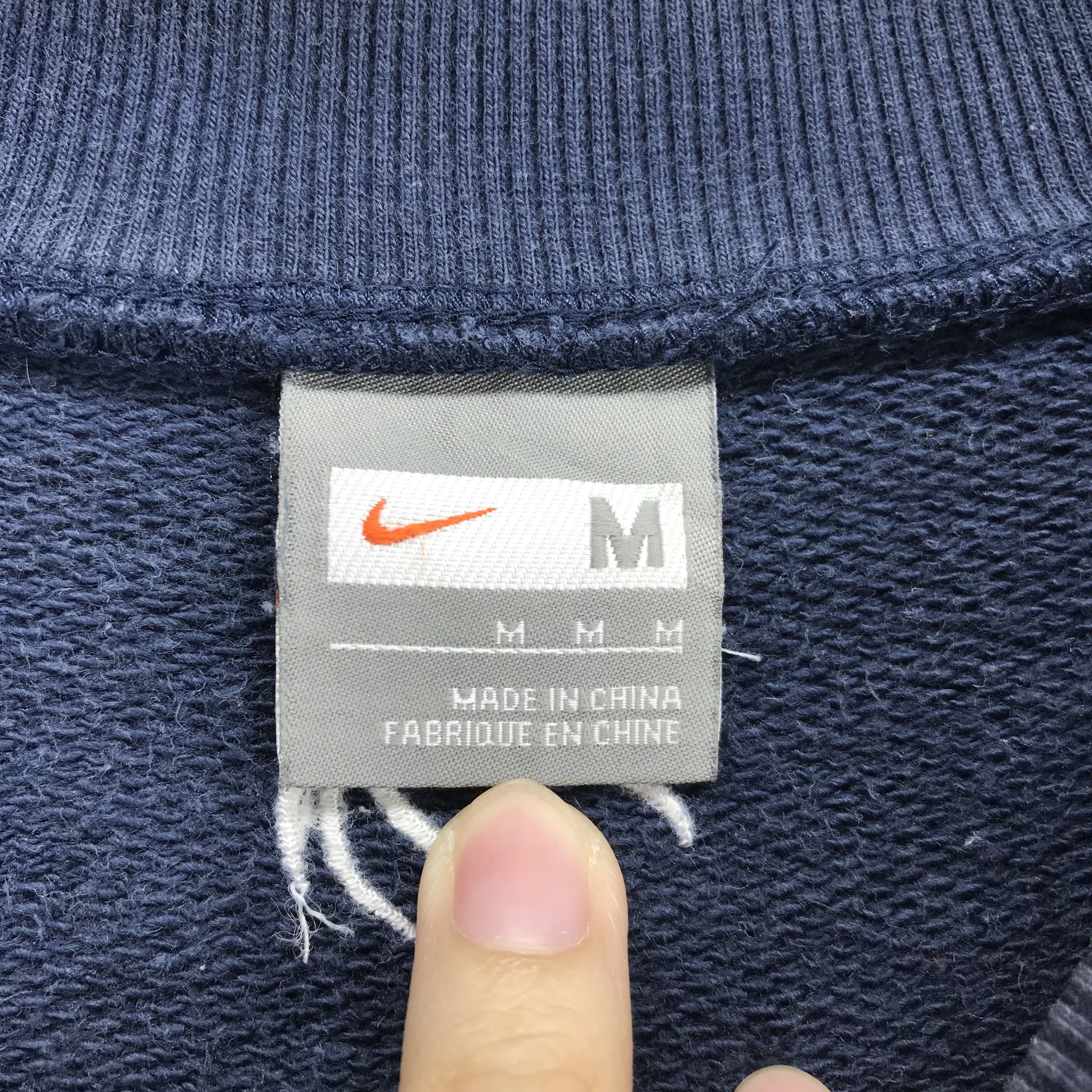 Nike Nike Embroidery Small Logo V Neck Sweatshirt #2470-95 Size US M / EU 48-50 / 2 - 5 Thumbnail