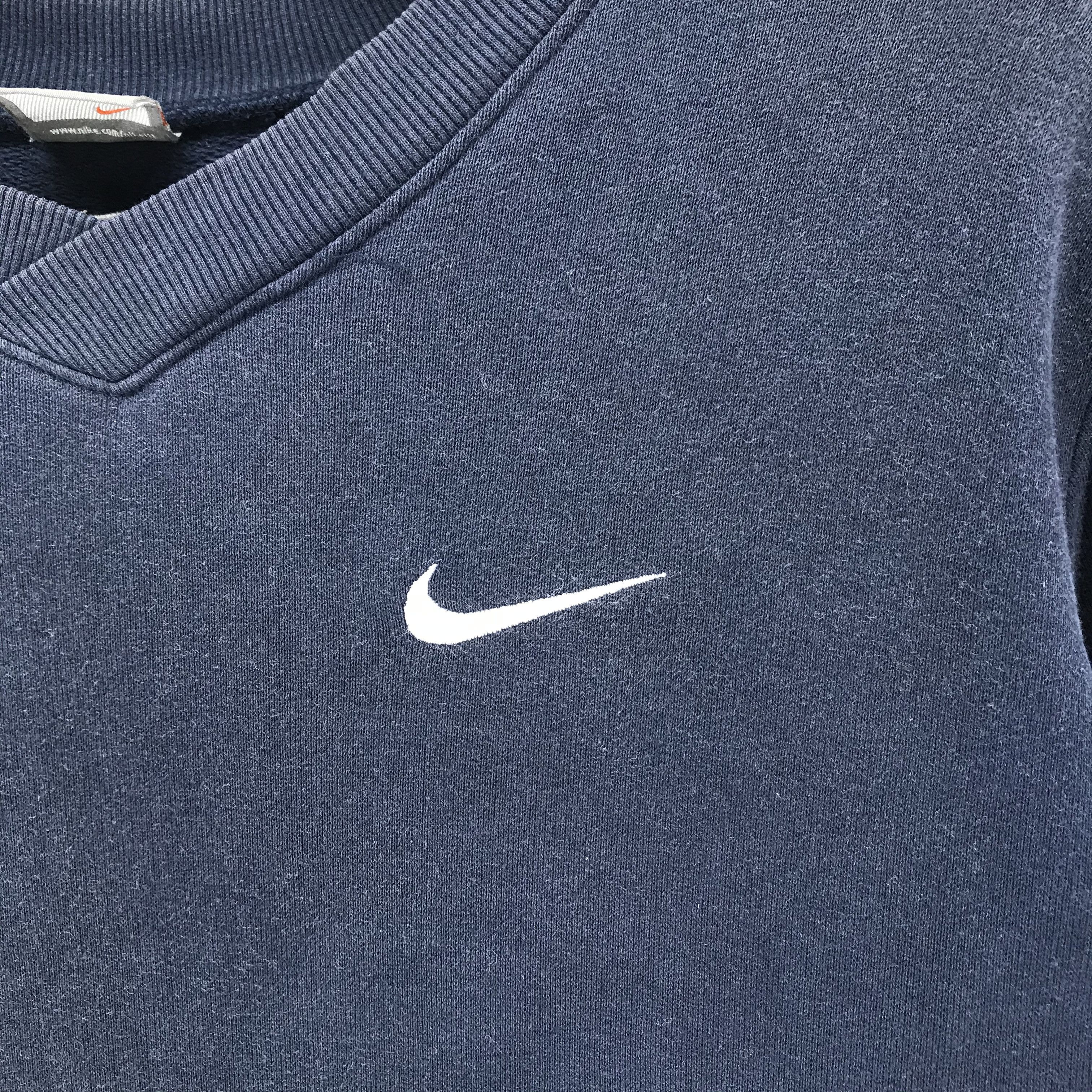 Nike Nike Embroidery Small Logo V Neck Sweatshirt #2470-95 Size US M / EU 48-50 / 2 - 3 Thumbnail