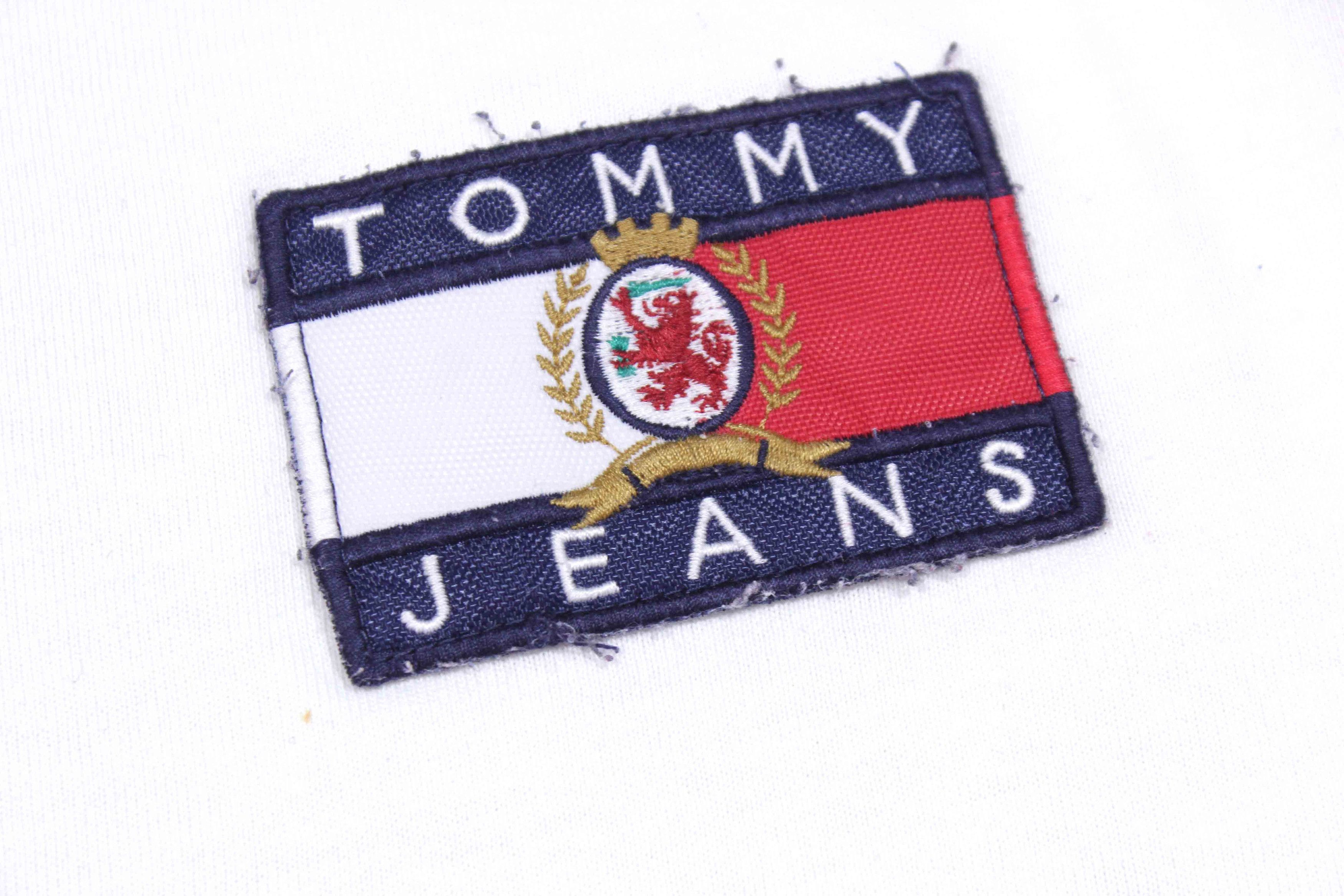 Tommy Hilfiger 90S Big Logo T-Shirt Size US M / EU 48-50 / 2 - 5 Thumbnail