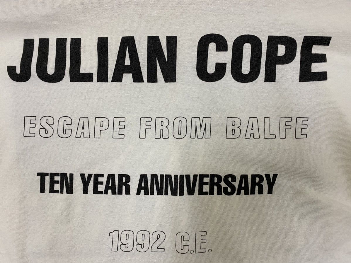 Band Tees vintage 1992 JULIAN COPE floored genius rock promo t-shirts Size US XL / EU 56 / 4 - 5 Thumbnail