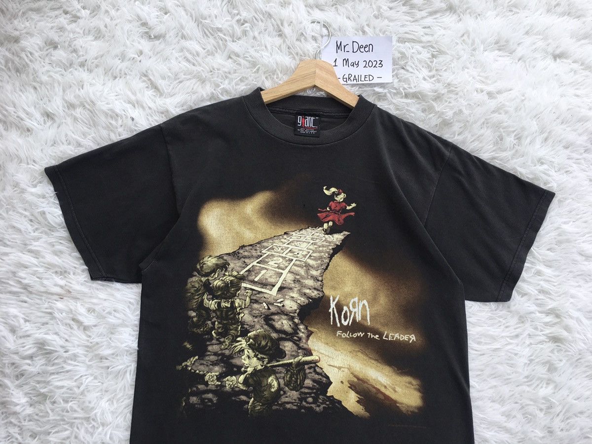 Band Tees Vintage 90s Korn Follow the Leader Album Tshirt Size US M / EU 48-50 / 2 - 5 Thumbnail