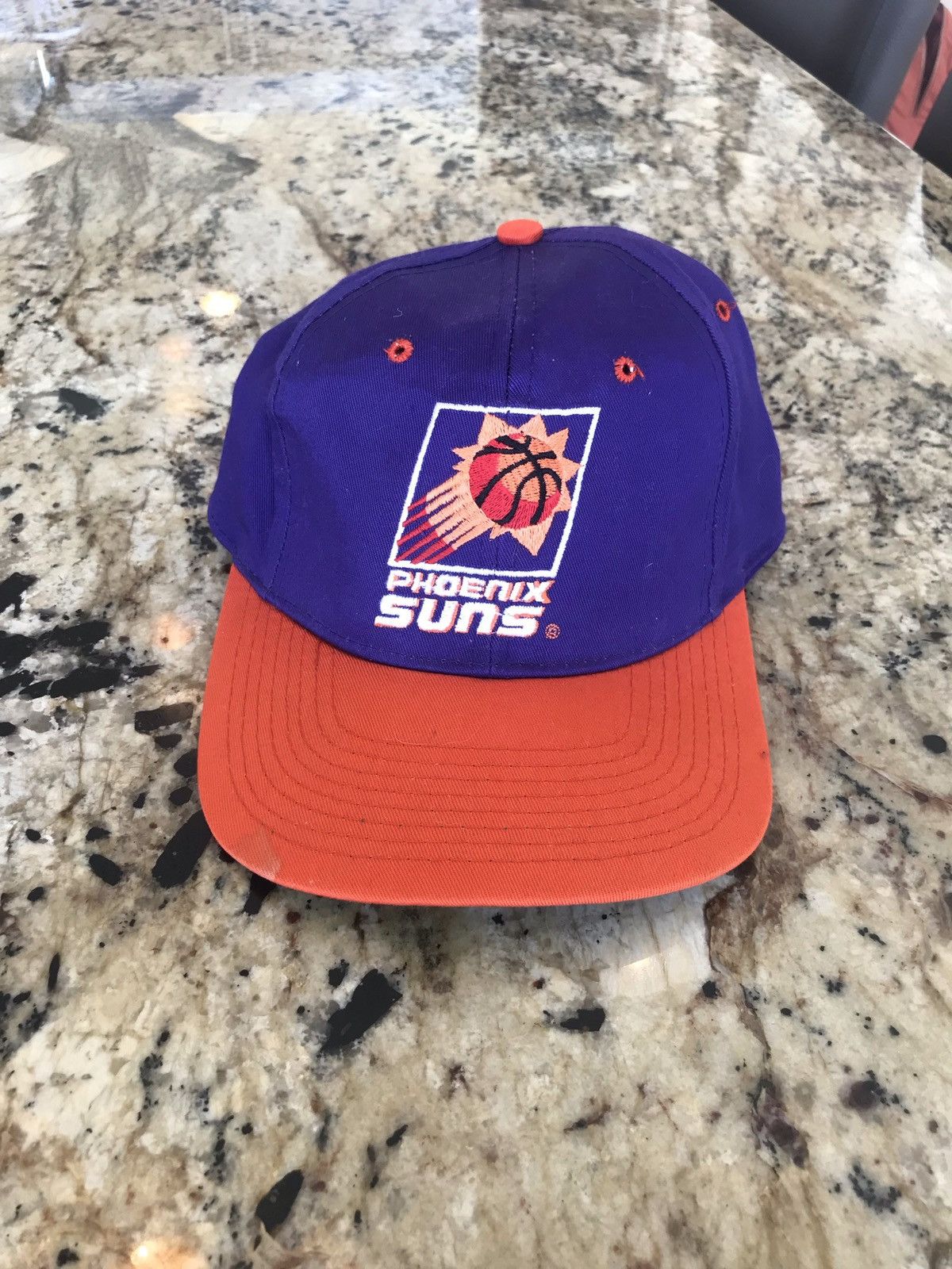 NBA × Vintage Vintage Official NBA Phoenix Suns Hat Size ONE SIZE - 1 Thumbnail