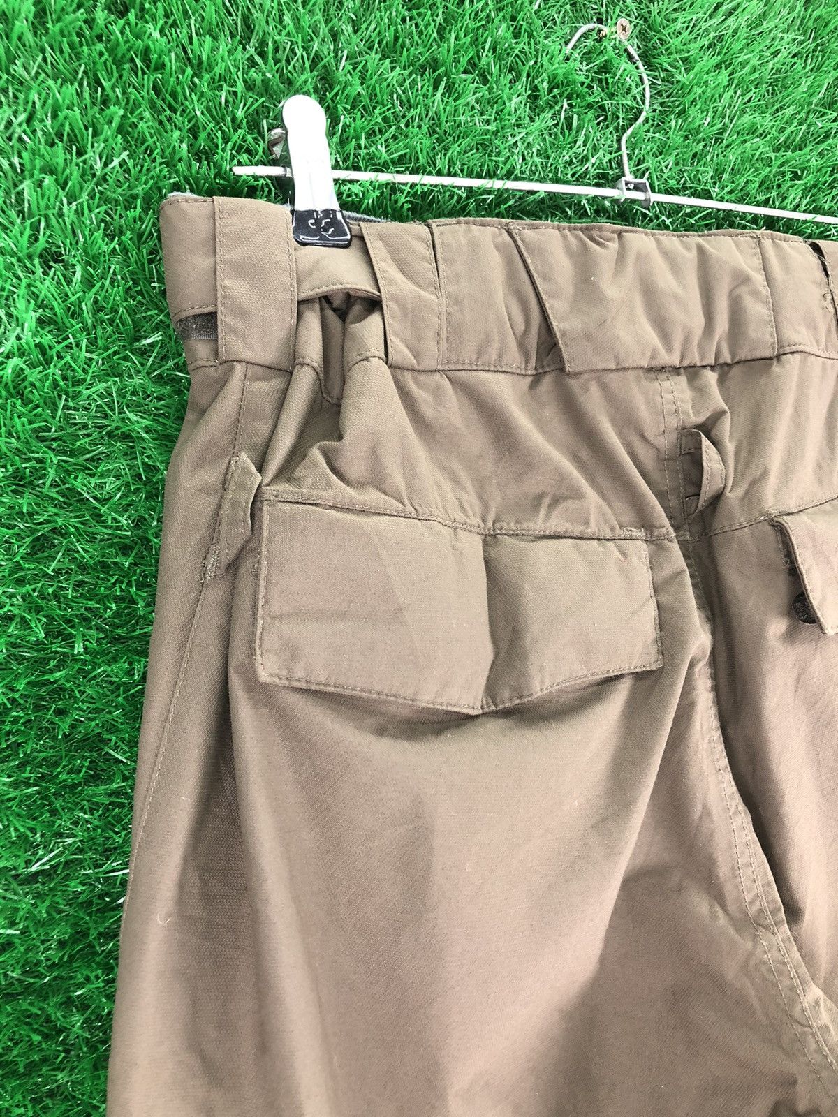 Quiksilver Vintage 90's Quiksilver Ski Snow Cargo Pants Size US 33 - 6 Thumbnail