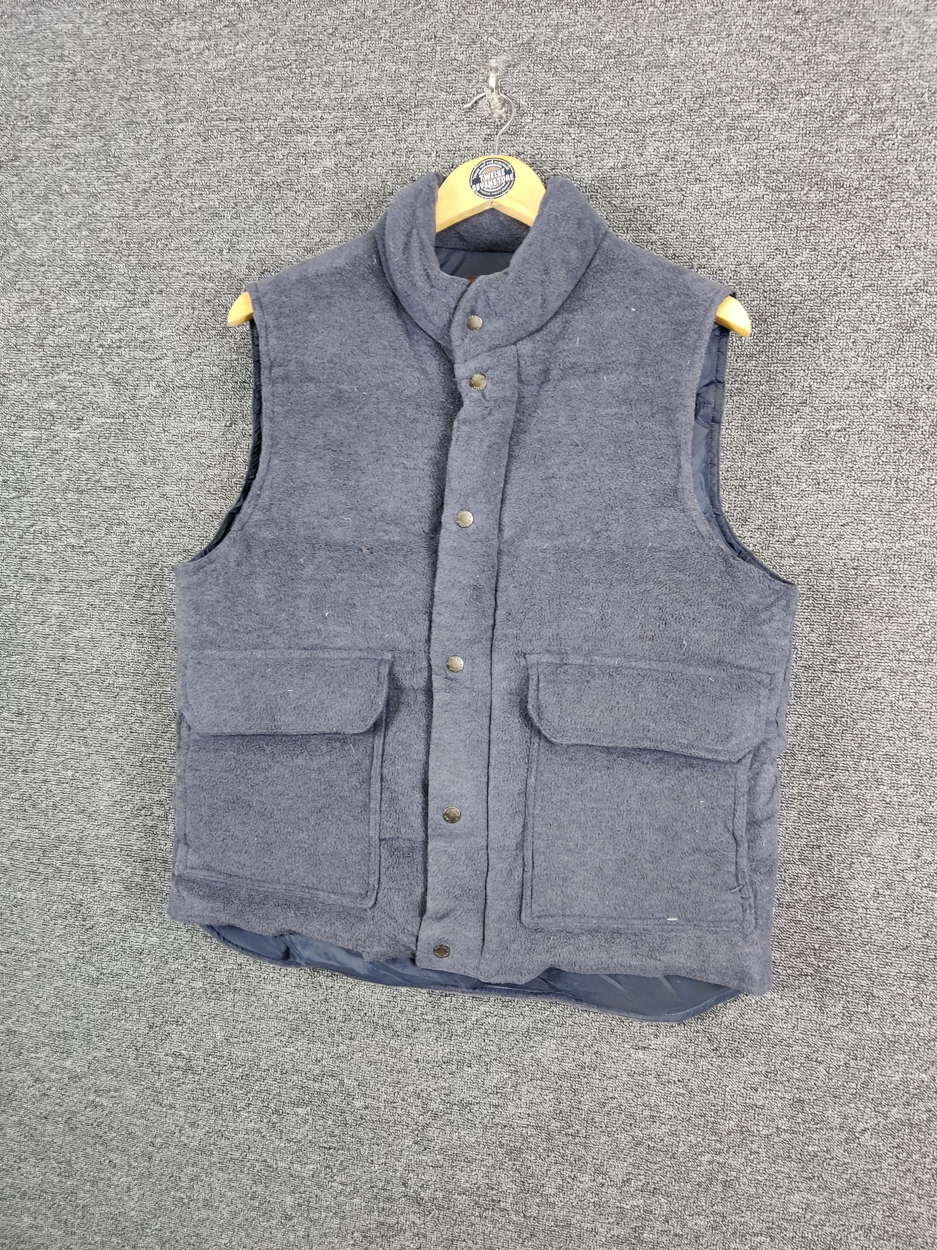 Japanese Brand × Uniqlo × Vintage Vintage Japanese Brand Uniqlo Puffer Vest Size US L / EU 52-54 / 3 - 2 Thumbnail
