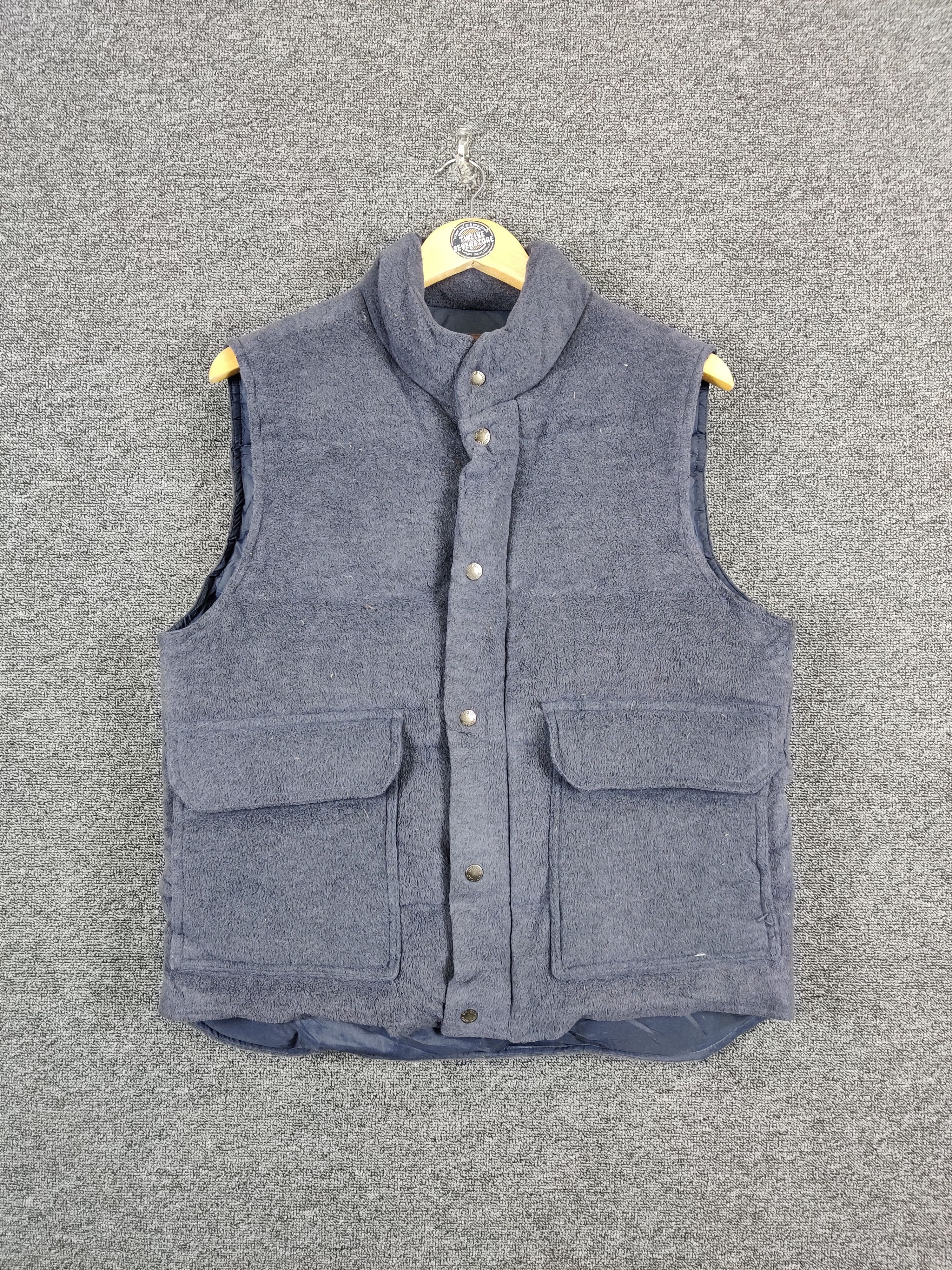 Japanese Brand × Uniqlo × Vintage Vintage Japanese Brand Uniqlo Puffer Vest Size US L / EU 52-54 / 3 - 1 Thumbnail
