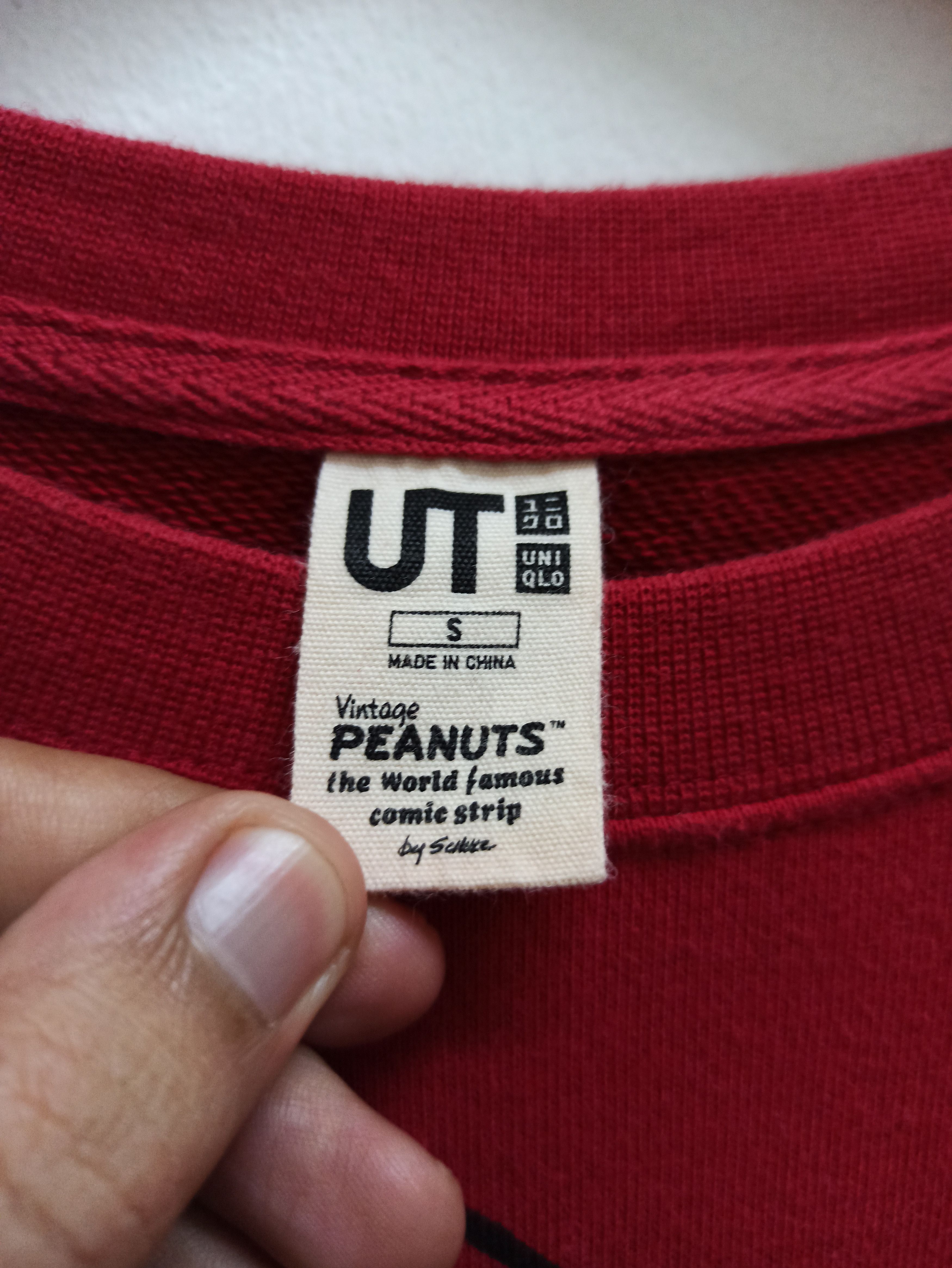 Kaws × Uniqlo Peanuts Snoopy Crewneck Sweatshirts by UNIQLO (c36) Size US S / EU 44-46 / 1 - 4 Thumbnail
