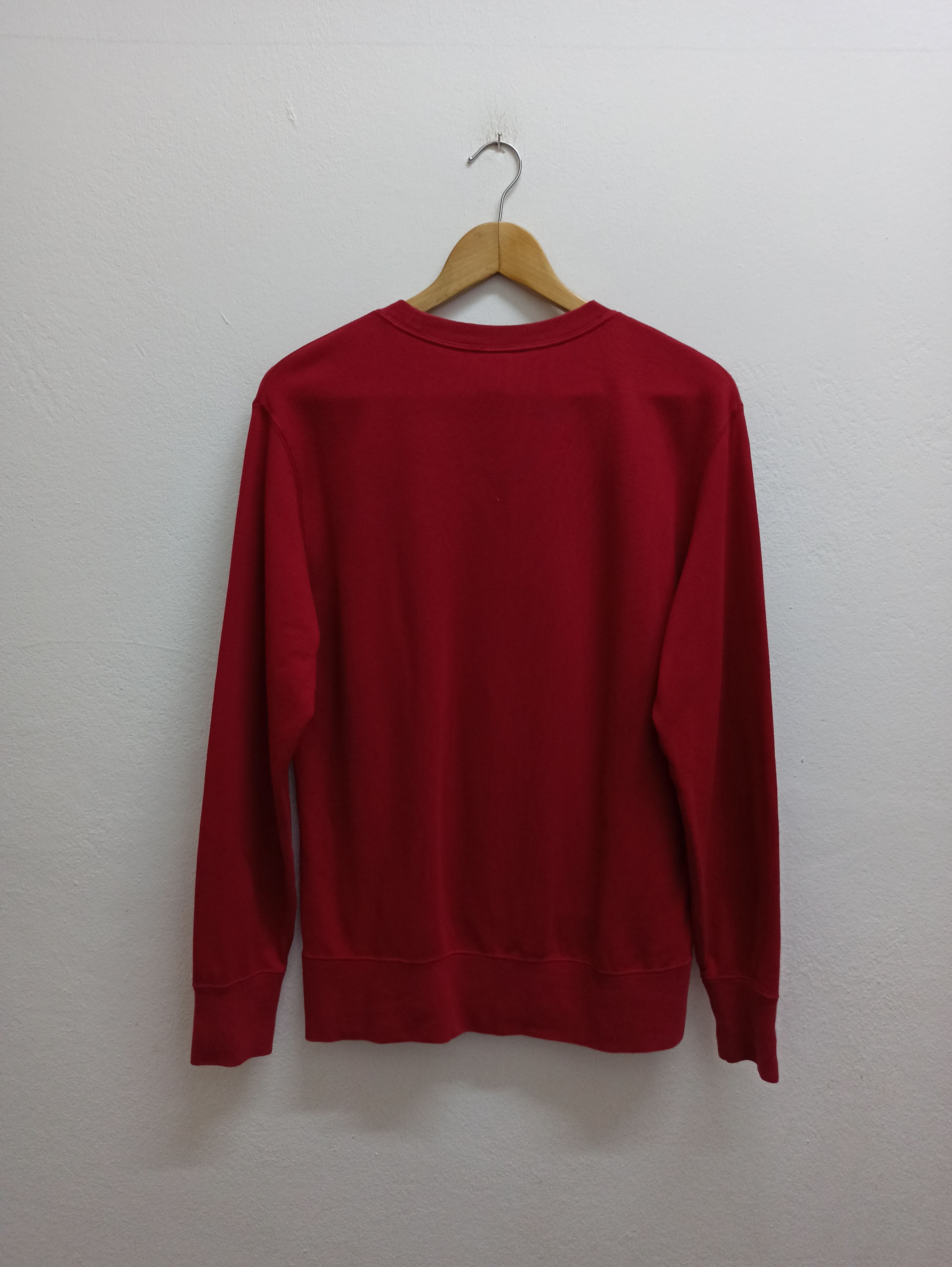Kaws × Uniqlo Peanuts Snoopy Crewneck Sweatshirts by UNIQLO (c36) Size US S / EU 44-46 / 1 - 3 Thumbnail