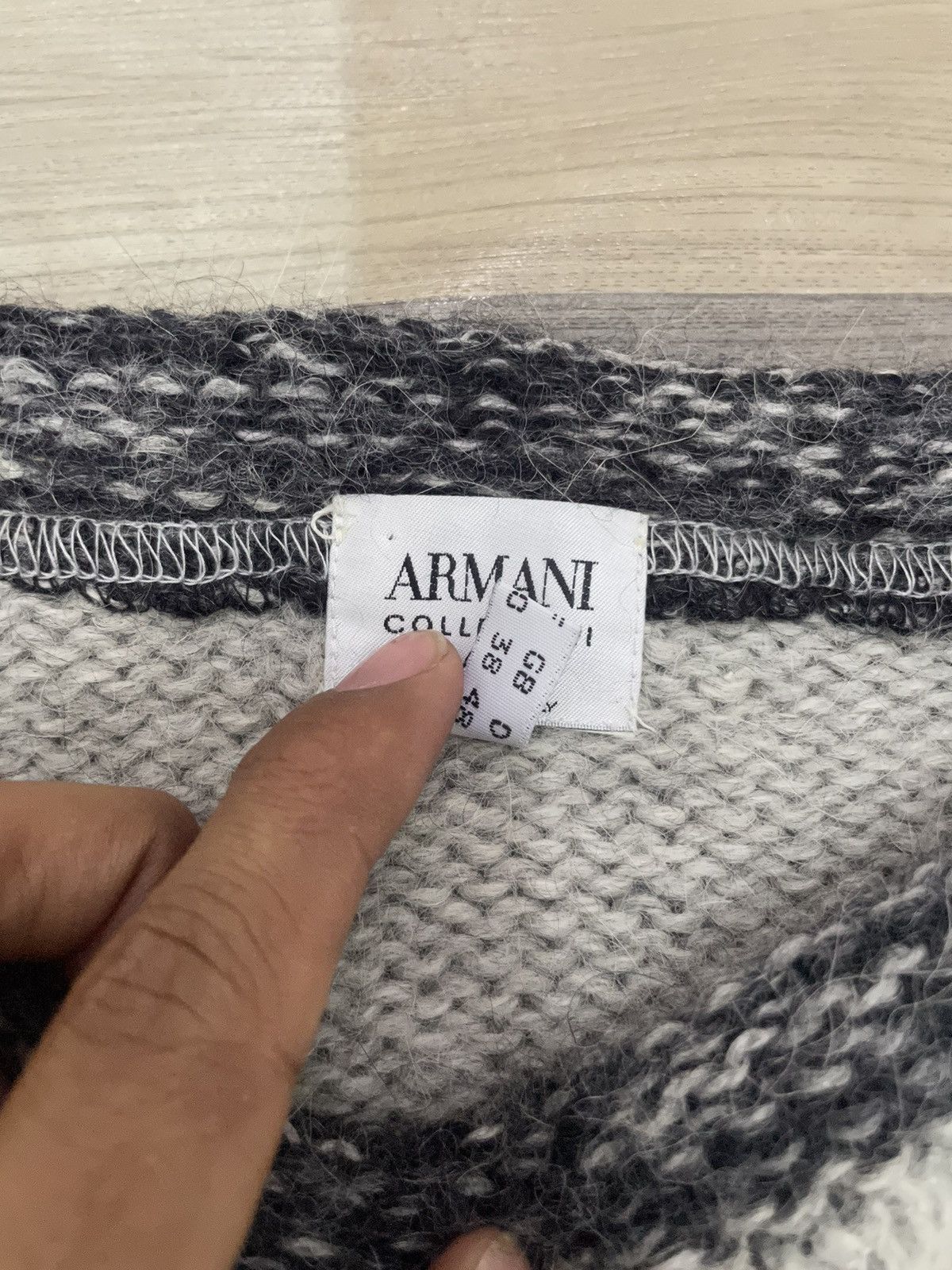 Armani Armani Size US M / EU 48-50 / 2 - 3 Thumbnail