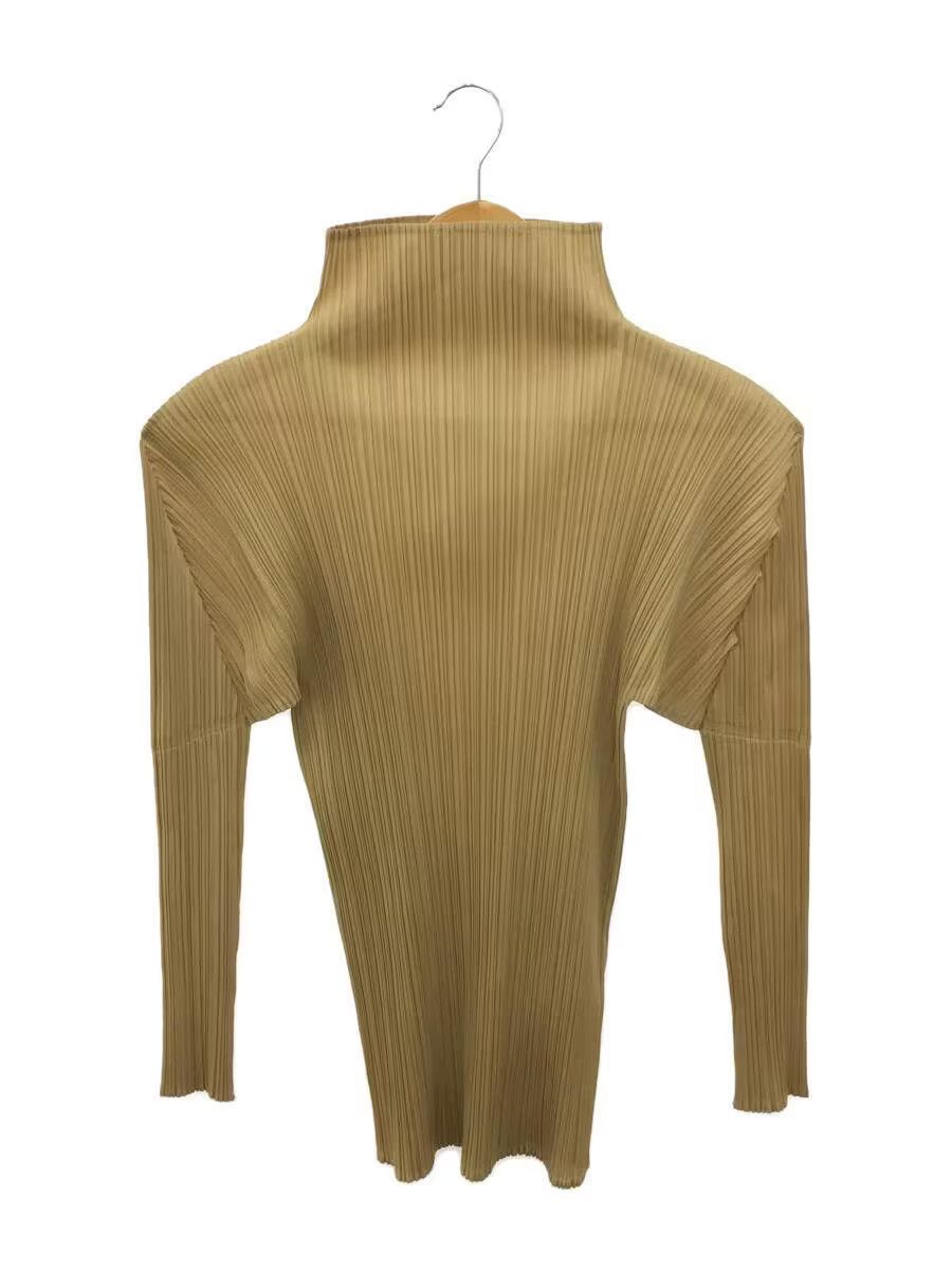 Pleated Long Sleeve Top