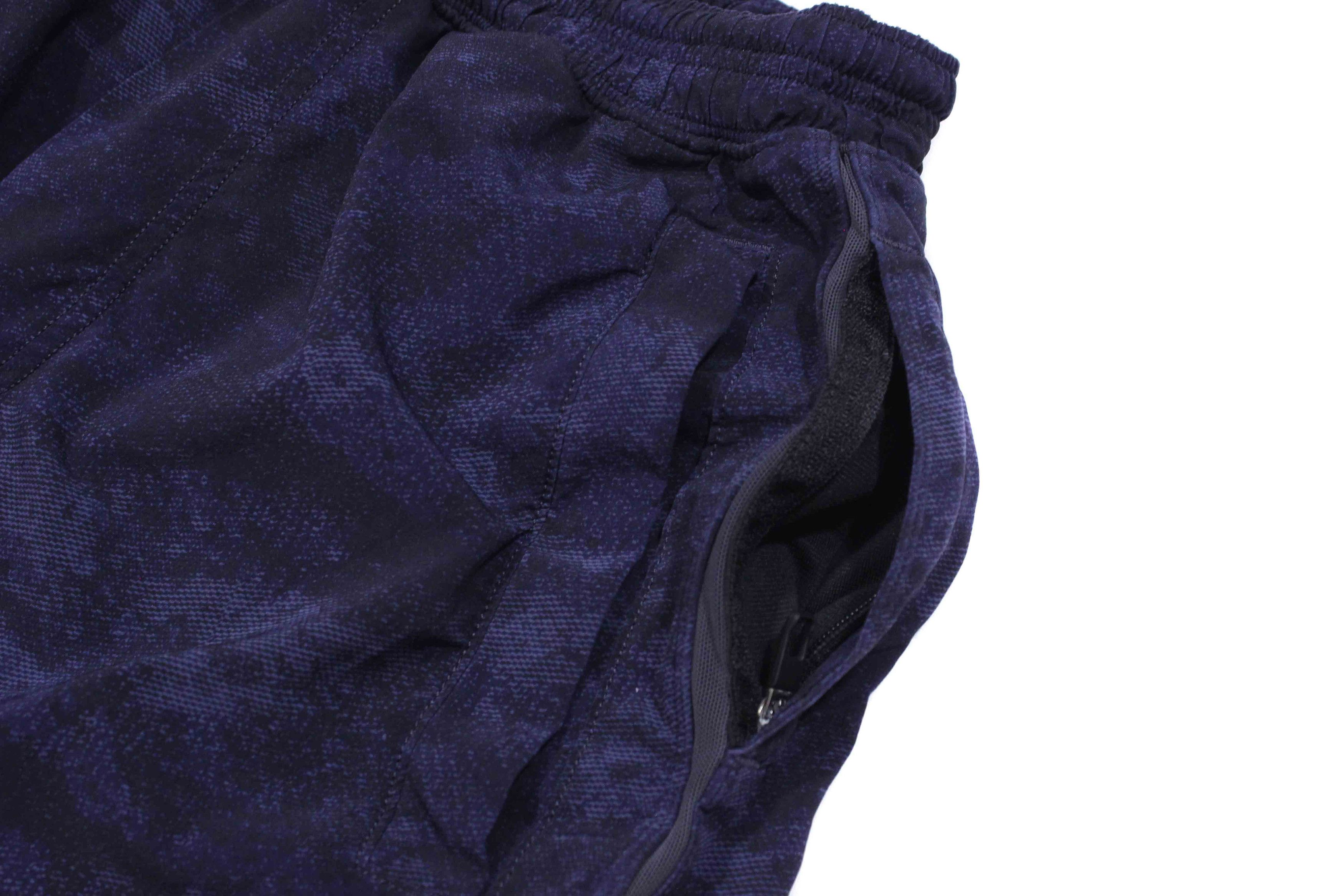 Lululemon Sport Shorts Size US 32 / EU 48 - 4 Thumbnail