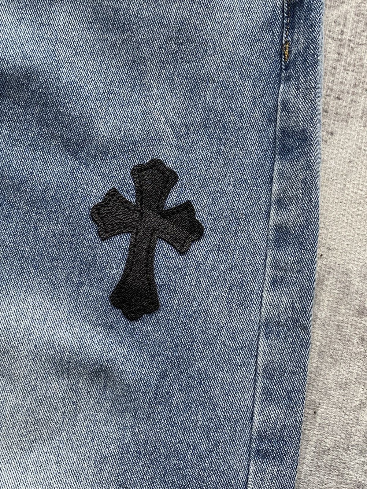 Japanese Brand Vintage .KOM Chrome Cross Hearts Patch Denim Size US 27 - 6 Thumbnail