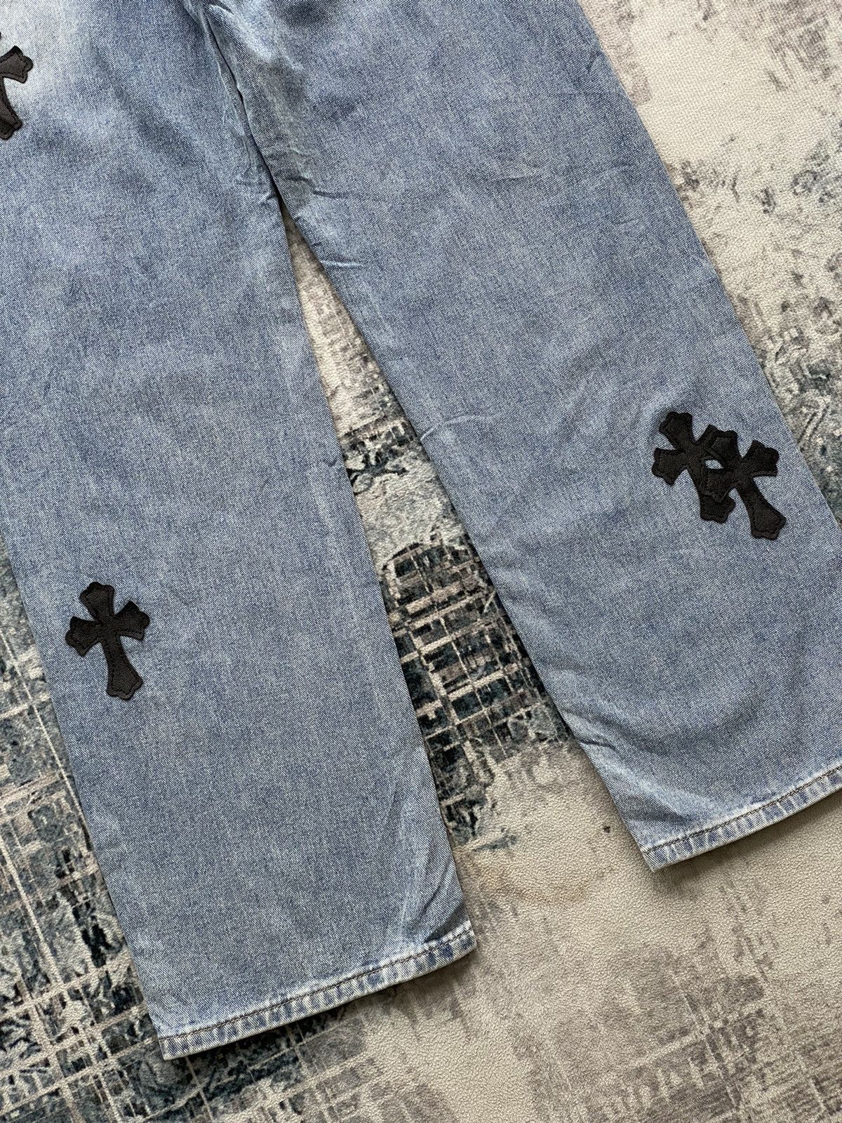 Japanese Brand Vintage .KOM Chrome Cross Hearts Patch Denim Size US 27 - 9 Thumbnail