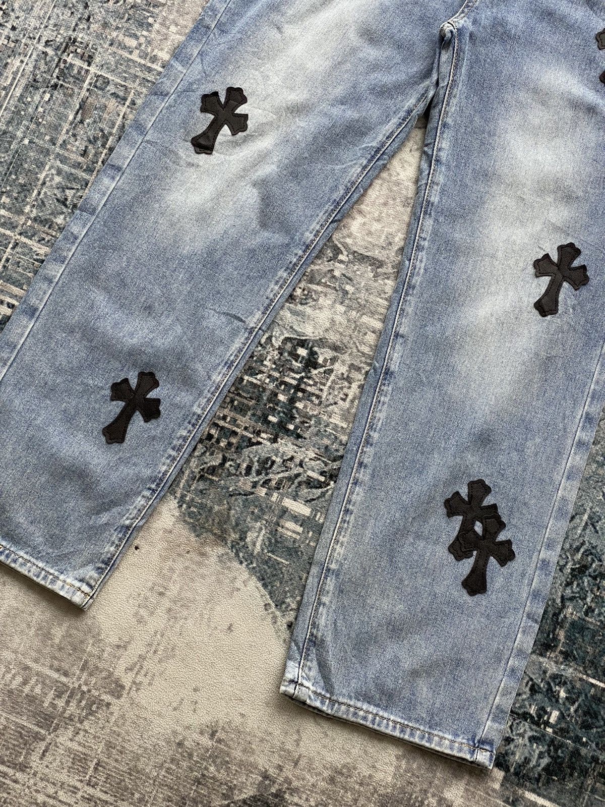 Japanese Brand Vintage .KOM Chrome Cross Hearts Patch Denim Size US 27 - 4 Thumbnail