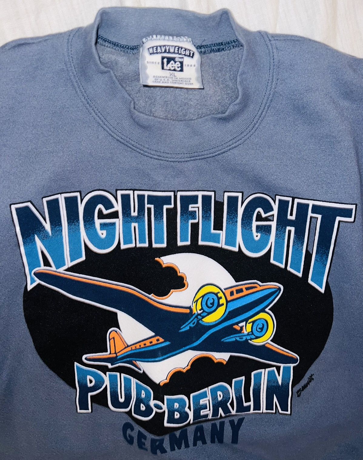 Lee × Vintage Vintage Berlin, Germany Night Flight Pub Crewneck Size US XL / EU 56 / 4 - 1 Thumbnail