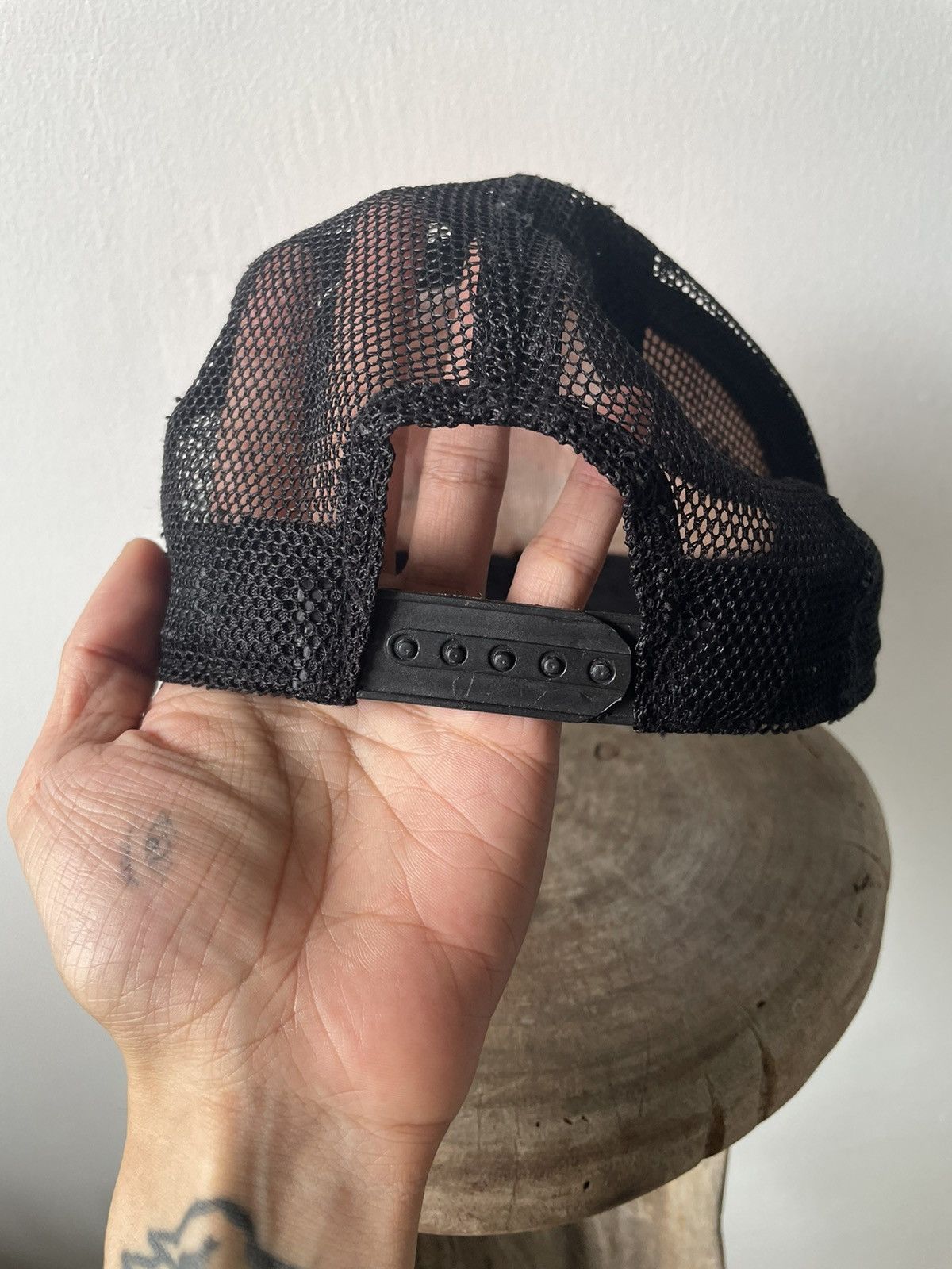 Hook-Ups × Vintage Vintage OG PornStar 90 Trucker Hat Size ONE SIZE - 4 Thumbnail