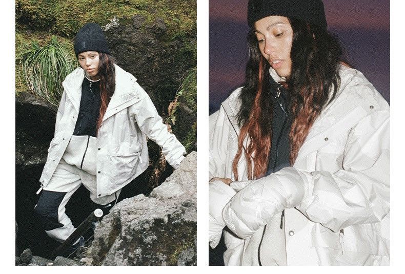 Kaws × The North Face XX KAWS retro 1986 mountain jacket Moonlight ivory Size US L / EU 52-54 / 3 - 11 Thumbnail