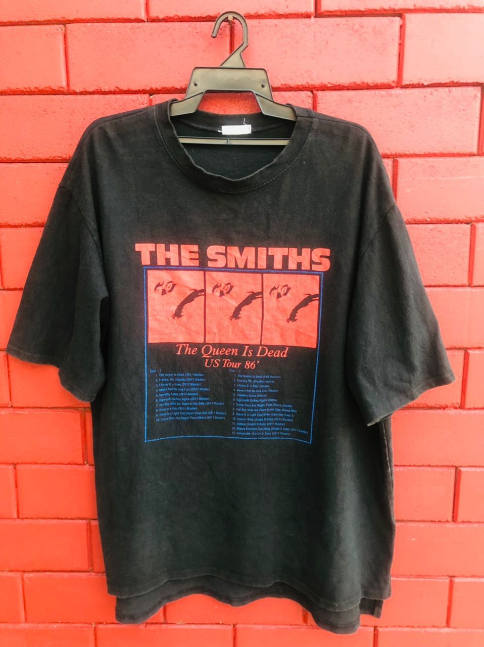Band Tees × Vintage Vintage The Smith The Queen Is Dead Band Music Shirt Size US XL / EU 56 / 4 - 1 Thumbnail