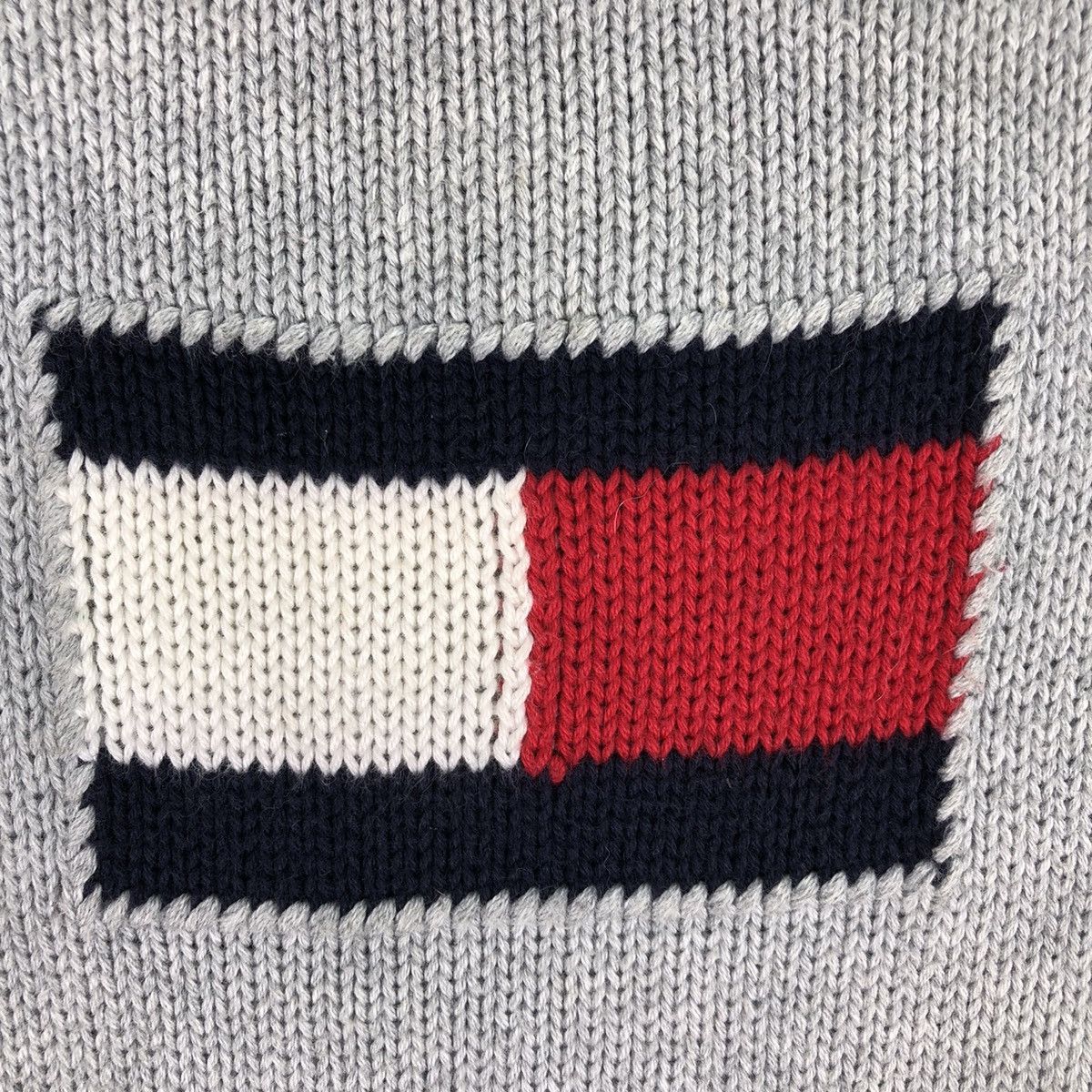Tommy Hilfiger Vintage Tommy Hilfiger Big Logo Knitwear Size S / US 4 / IT 40 - 8 Thumbnail