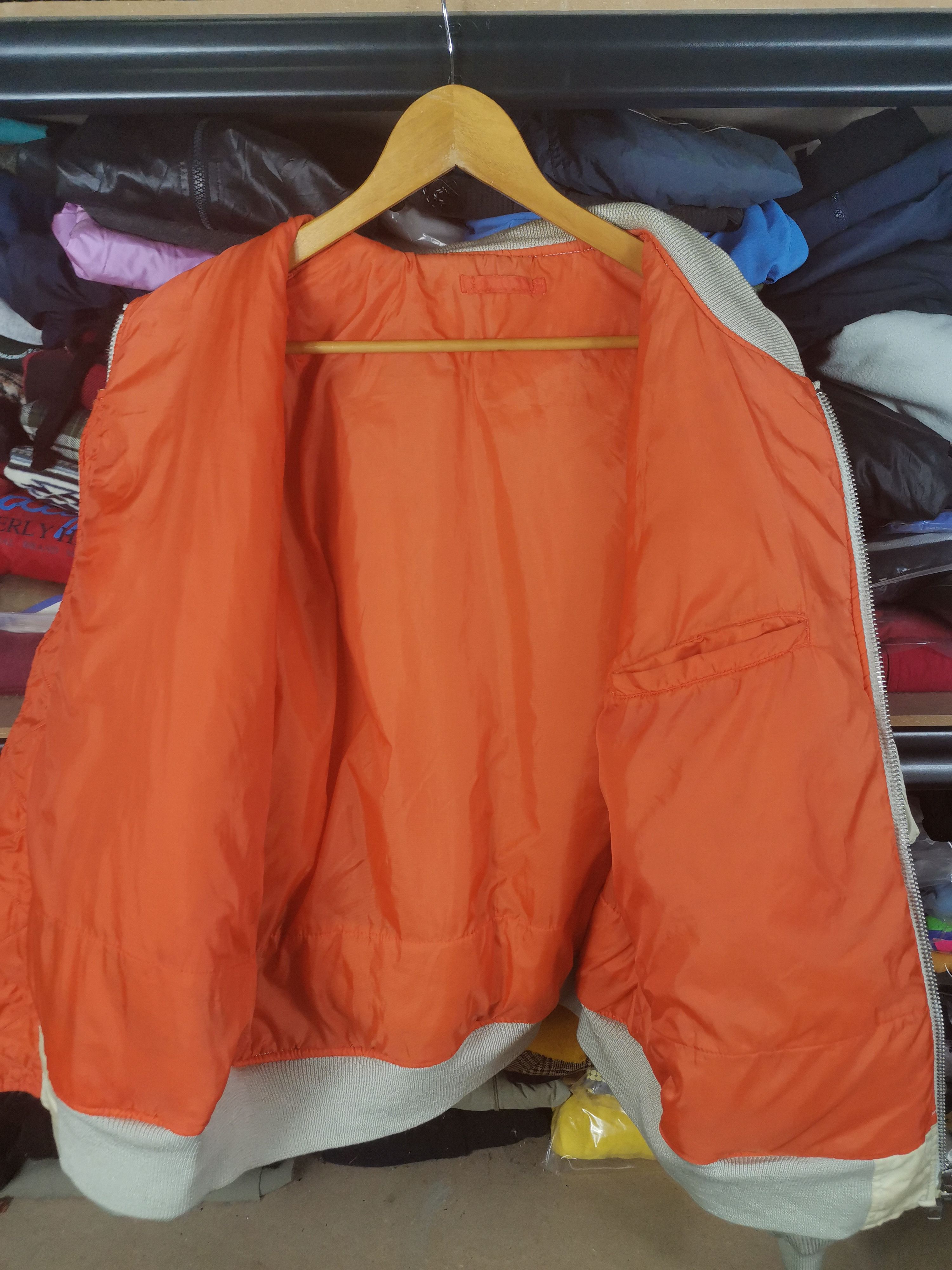 Japanese Brand Vintage Trashed 90s Uniqlo Flight Bomber Jacket Sun Faded Size US XL / EU 56 / 4 - 2 Thumbnail