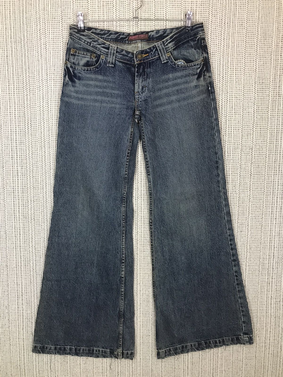If Six Was Nine × Japanese Brand ‼️JAPANASE BRAND FLOWER CIRCLE FLARE DENIM BAGGY STYLE‼️ Size 30" / US 8 / IT 44 - 1 Thumbnail