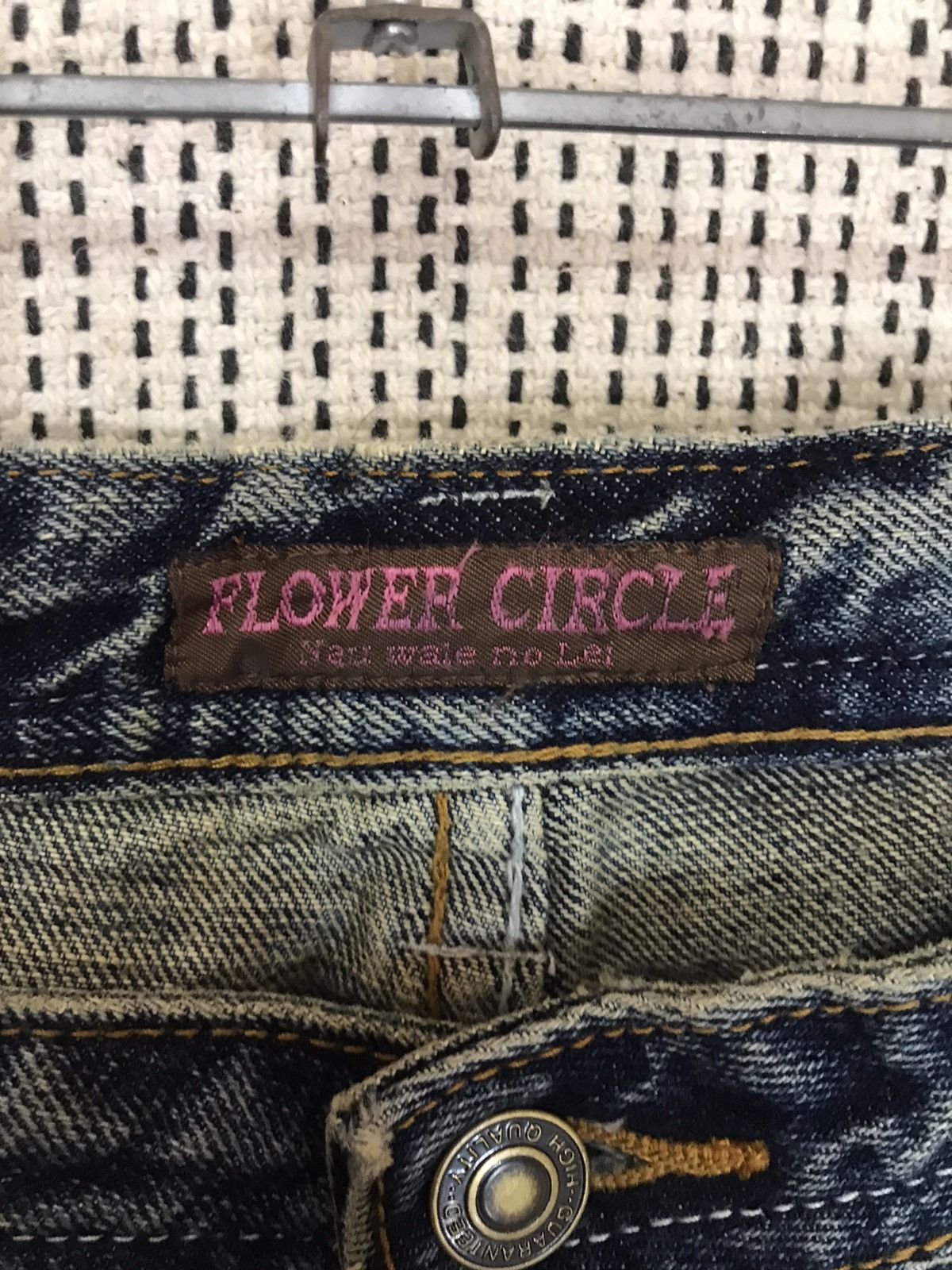 If Six Was Nine × Japanese Brand ‼️JAPANASE BRAND FLOWER CIRCLE FLARE DENIM BAGGY STYLE‼️ Size 30" / US 8 / IT 44 - 4 Thumbnail