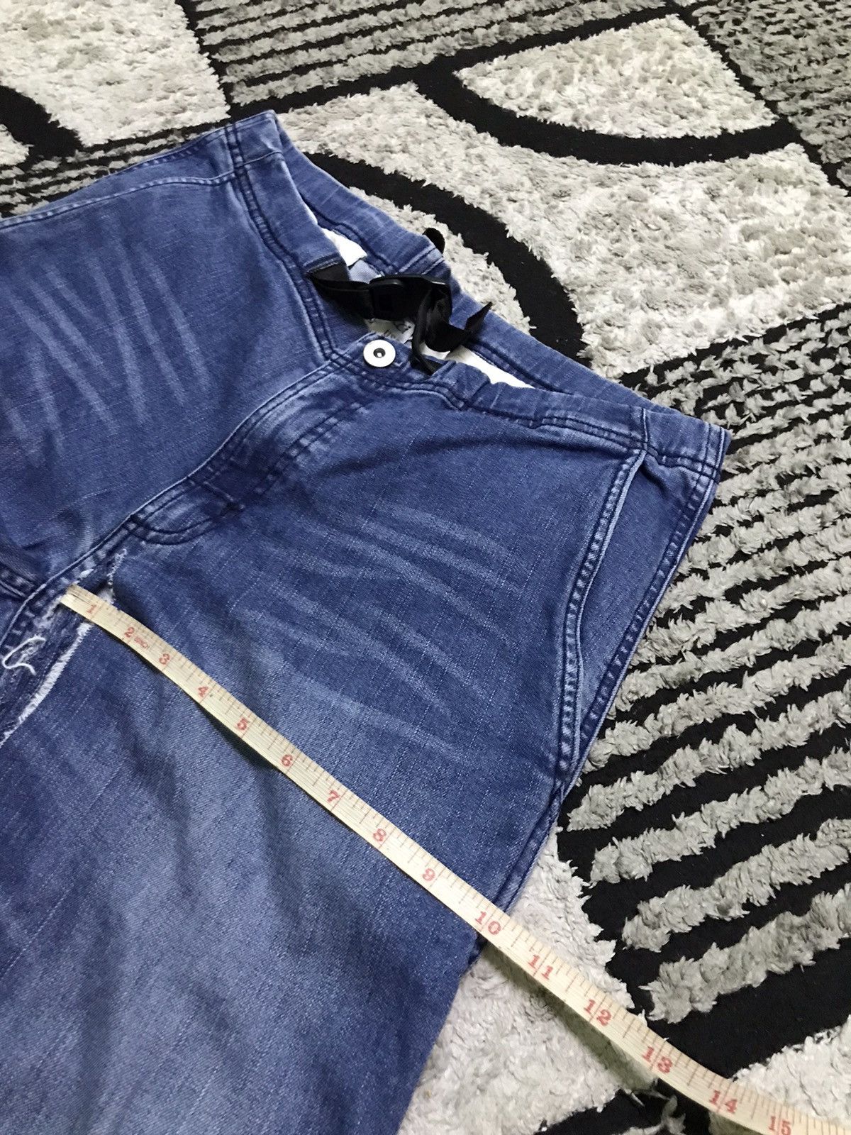Gramicci 34x28 Gramicci sweatpants distressed light wash blue pants Size US 34 / EU 50 - 11 Thumbnail
