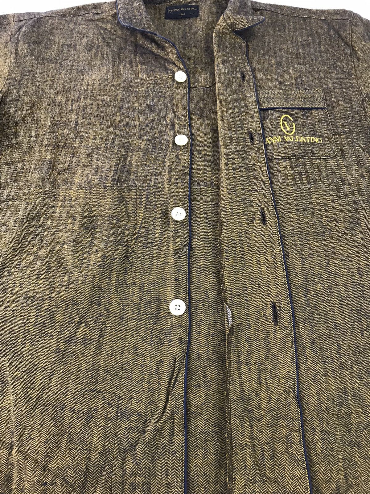 Gianni Valentino Gianni Valentino Italy Button Up Shirt Single Button Design Size US XL / EU 56 / 4 - 4 Thumbnail