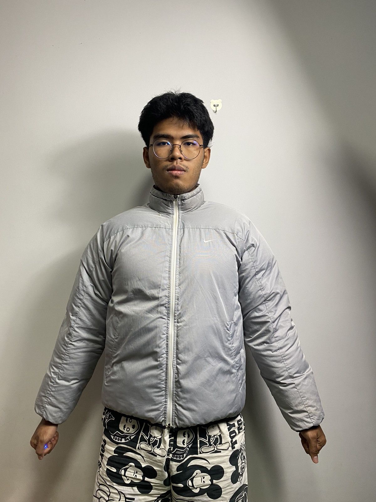 Nike Vintage Nike Swoosh Puffer Jacket White Grey Size US S / EU 44-46 / 1 - 4 Thumbnail