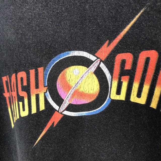 Band Tees 🔥QUEEN flash gordon Band movie tees Size US M / EU 48-50 / 2 - 4 Thumbnail