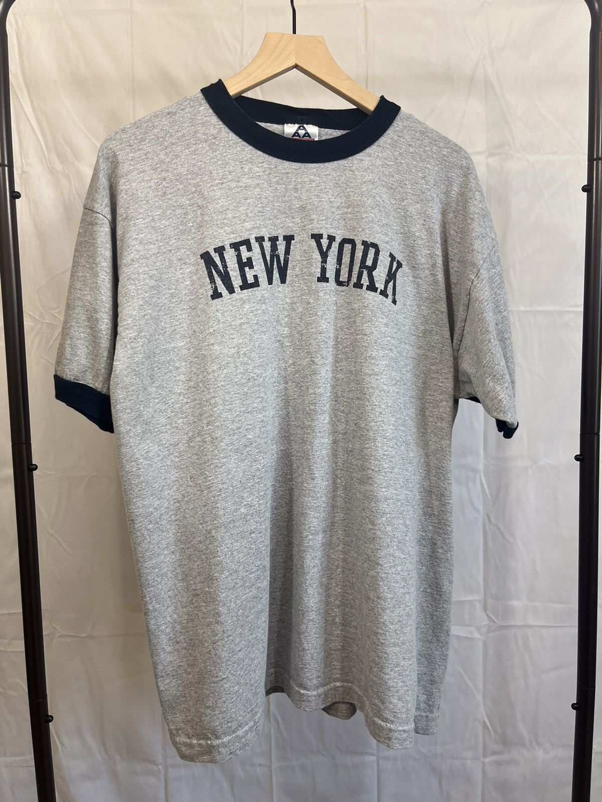 Vintage NEW YORK Faded Ringer Tee