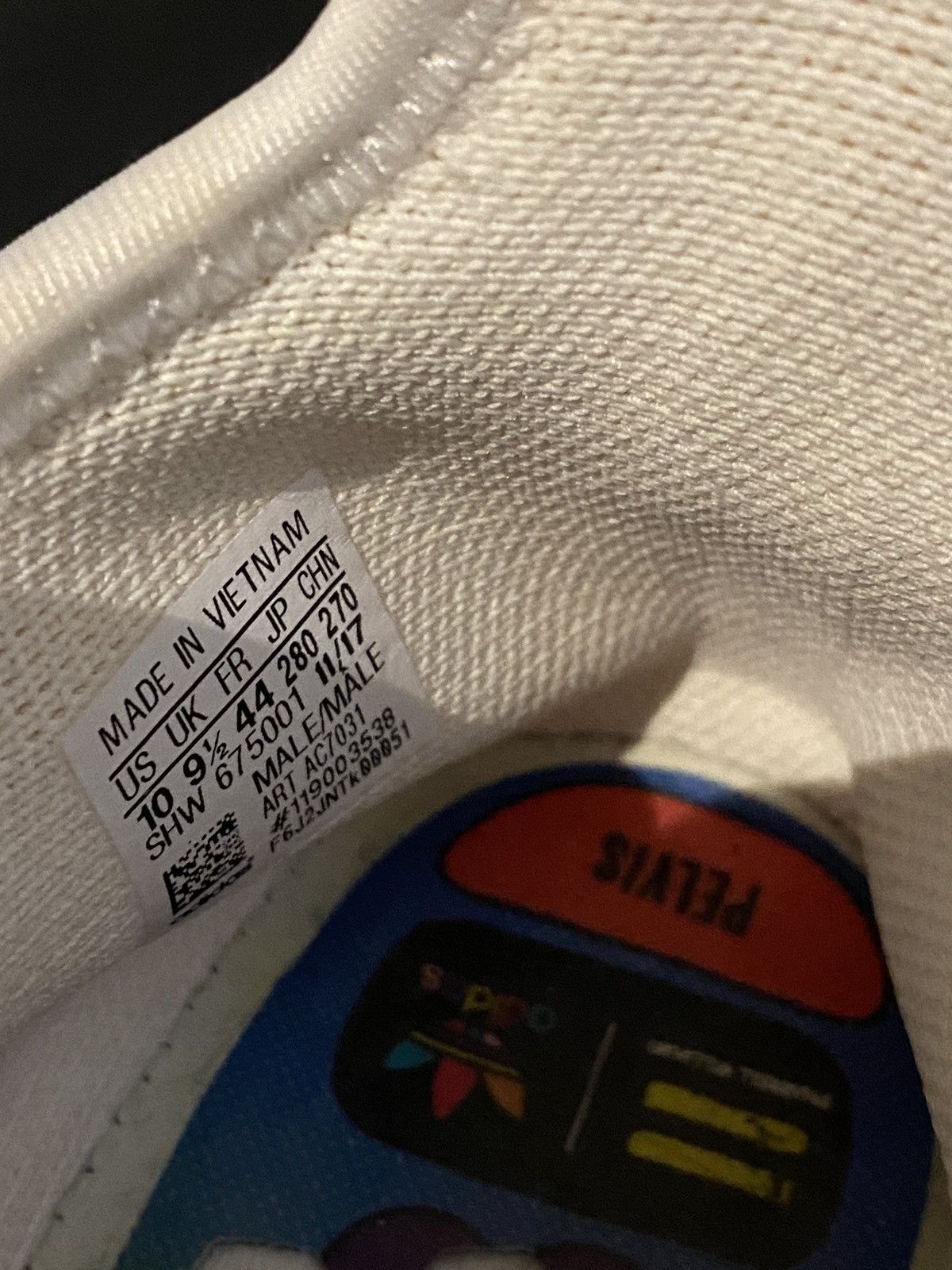 Adidas × Pharrell Adidas Human Race NMD Blanc Canvas Size US 10 / EU 43 - 7 Thumbnail