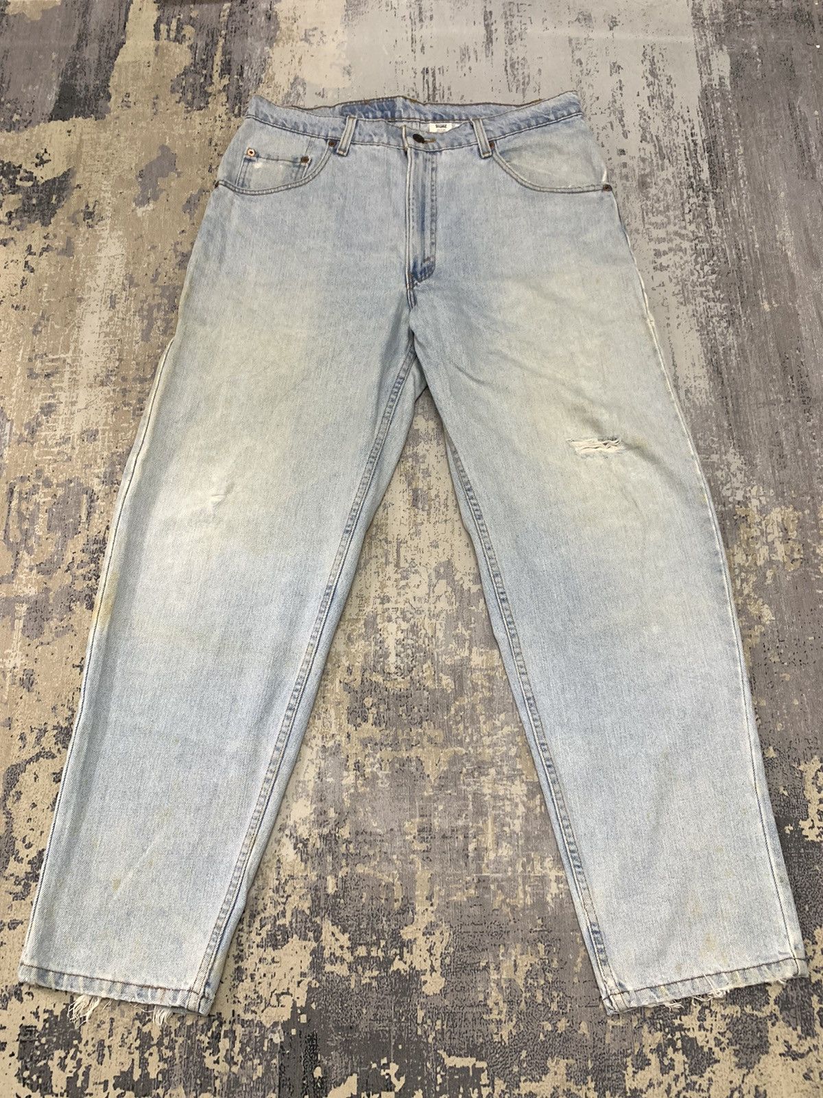 Levi's VTG 90s Levi's 560 Loose Fit Tapered Leg Jeans Made In USA Size US 35 - 1 Thumbnail