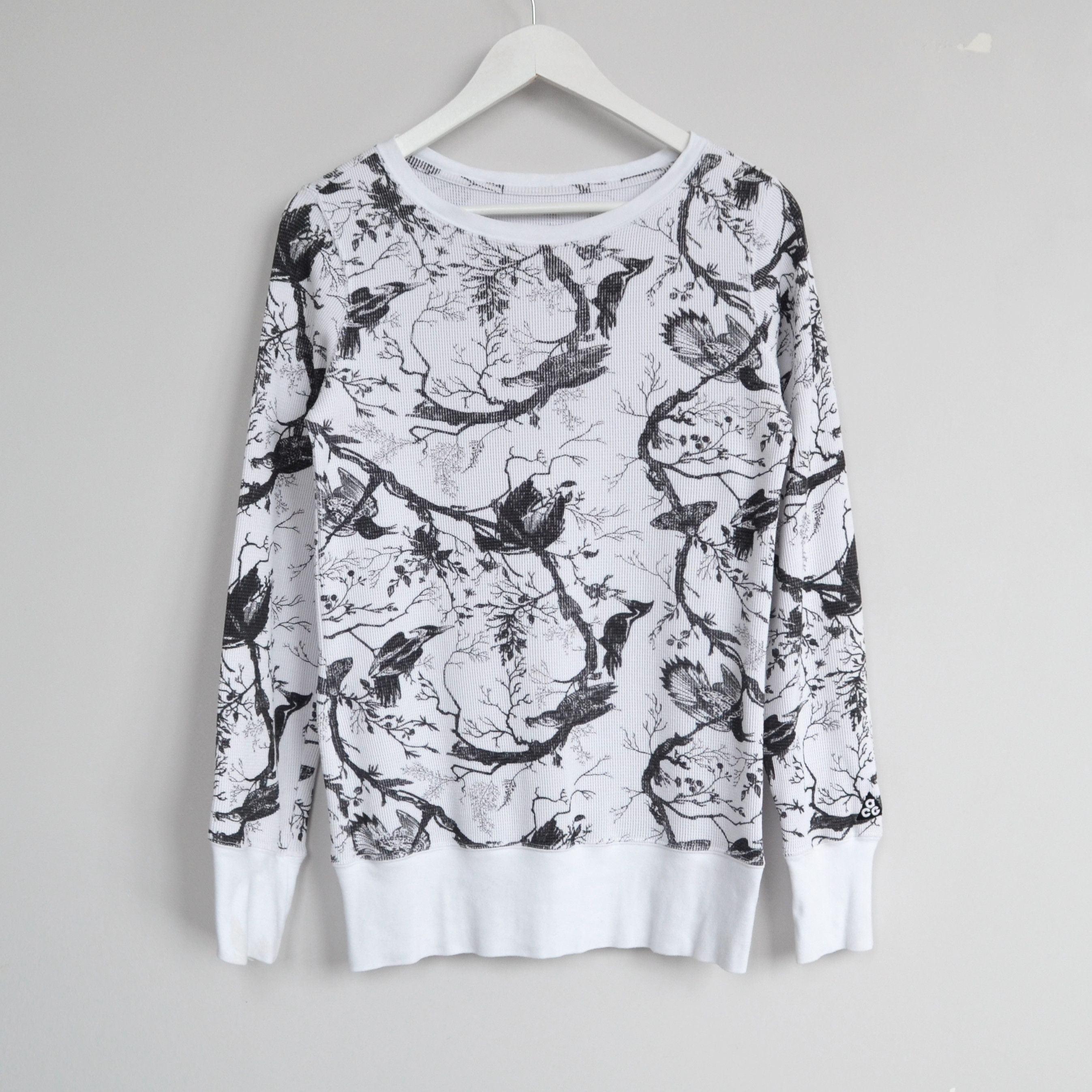 Nike ACG Sweater Logo Printed Birds Waffle Jumper