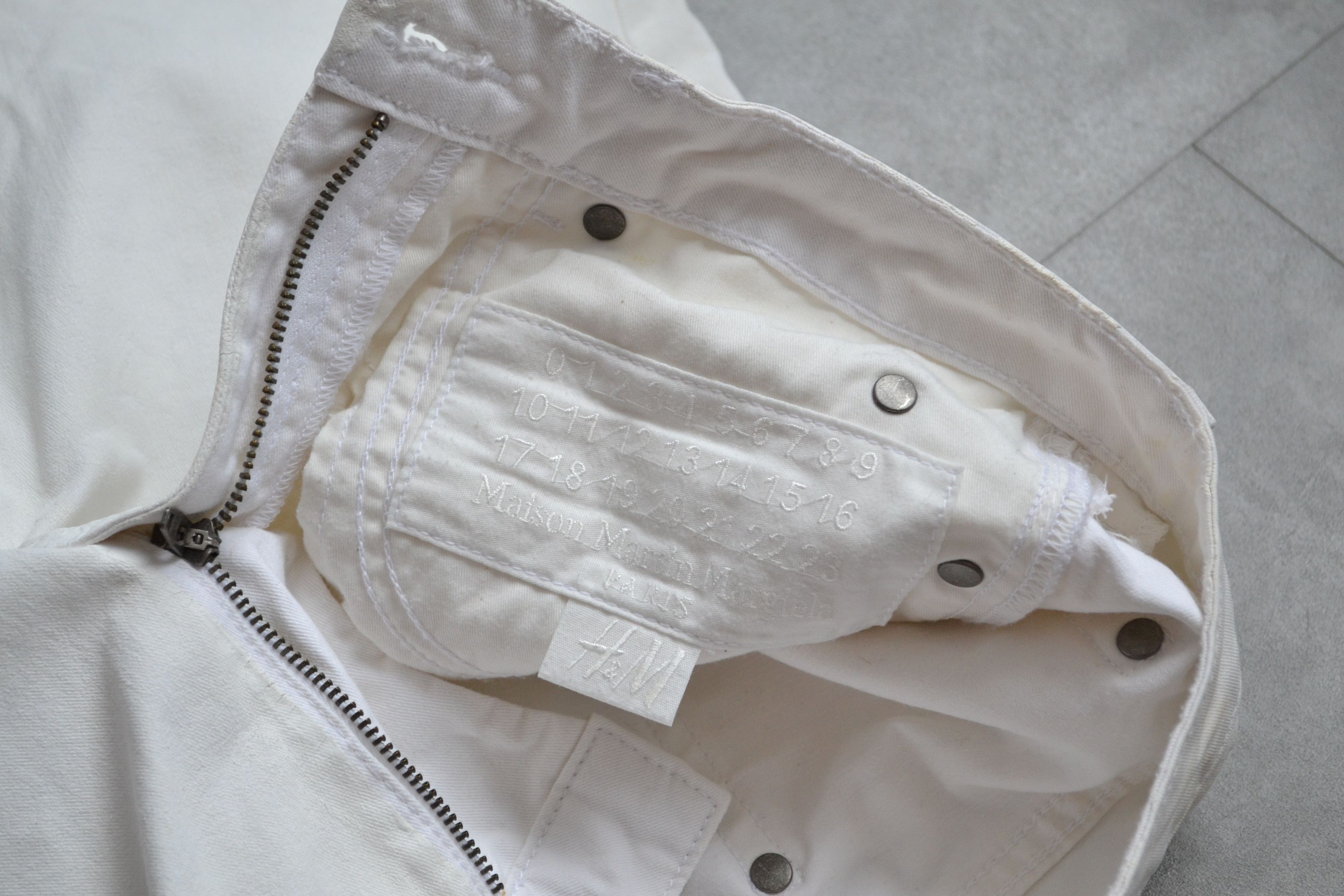 Maison Margiela Maison Margiela Painted Jeans Pants Paint Trousers H&M Size US 26 / EU 42 - 3 Thumbnail