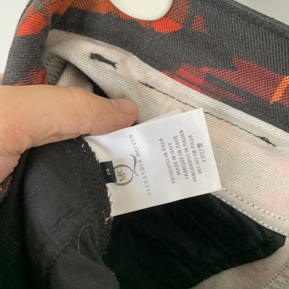 Alexander McQueen Alexander McQueen Pants Trousers Tiger Print Tartan Check Size US 28 / EU 44 - 7 Thumbnail