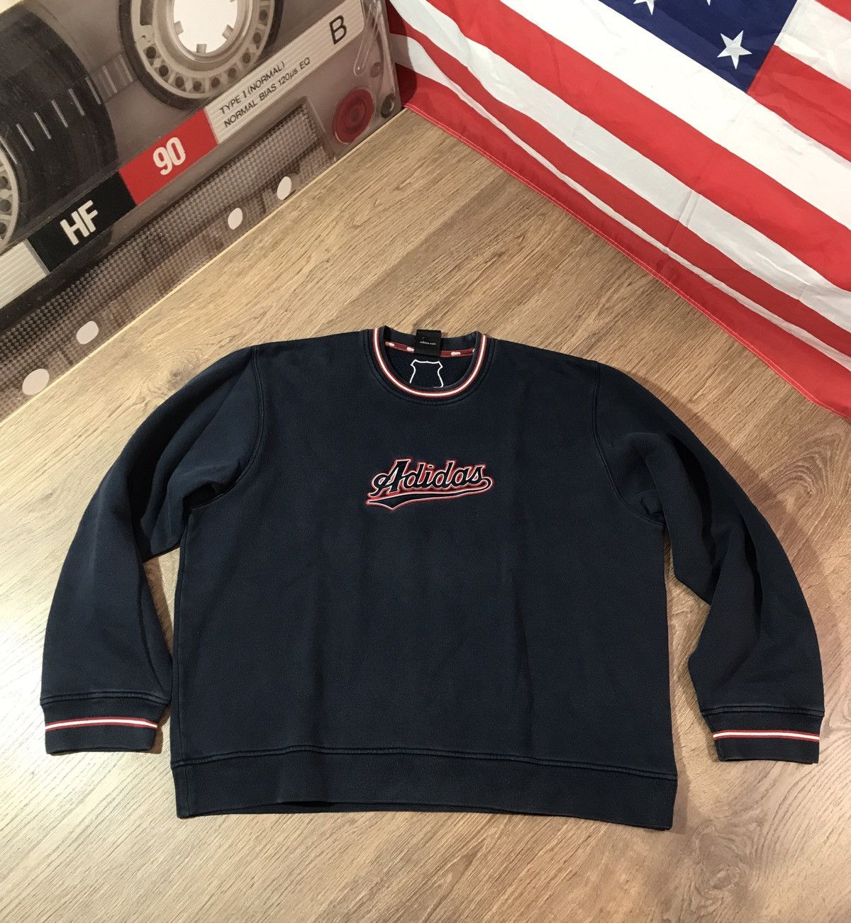 Vintage Adidas vintage sweatshirt 2002 size XL Size US XL / EU 56 / 4 - 1 Thumbnail