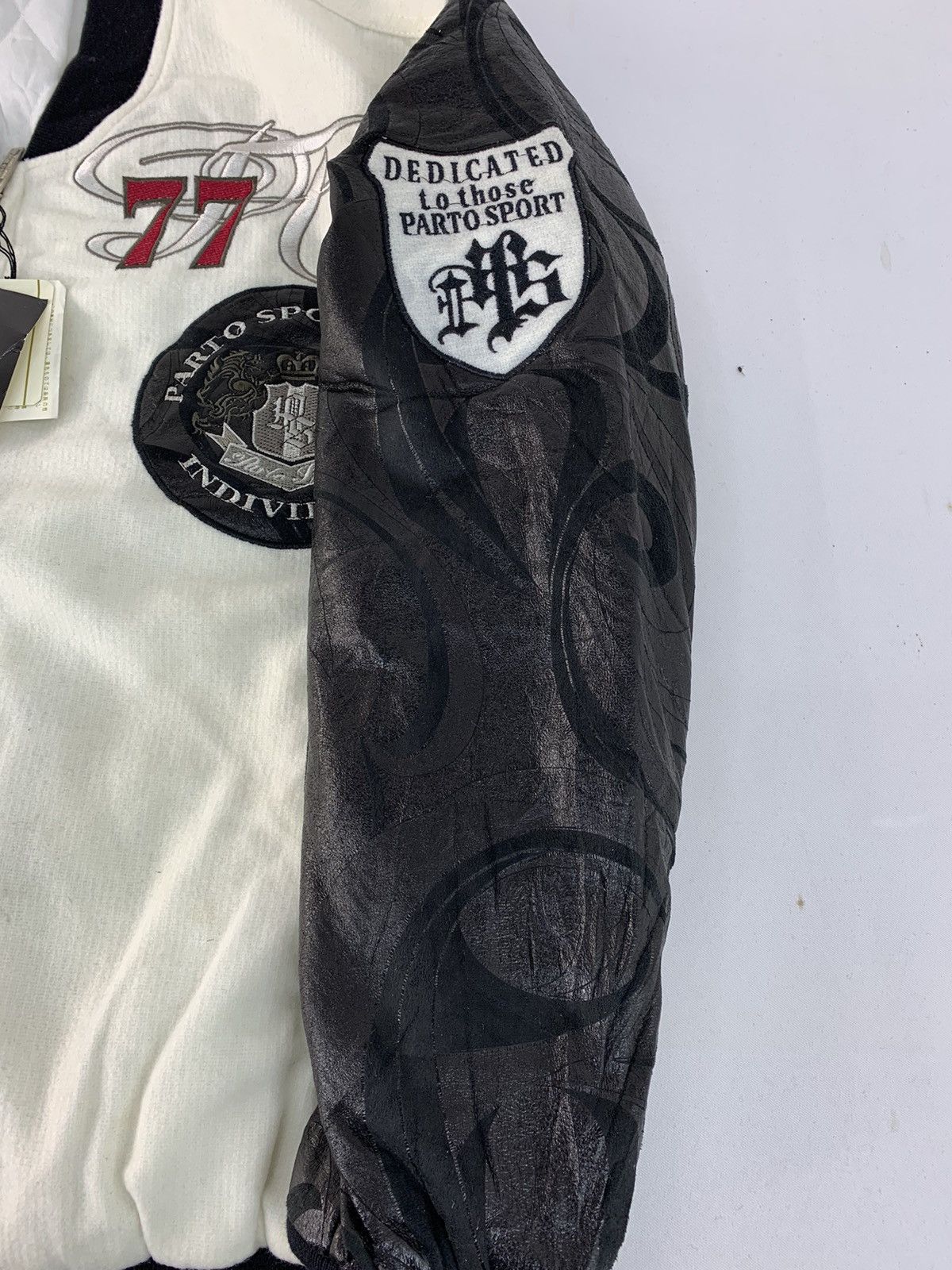 Vintage Parto II Individual Sport 77 Patches Embroidery Logo Jacket Size US M / EU 48-50 / 2 - 19 Thumbnail