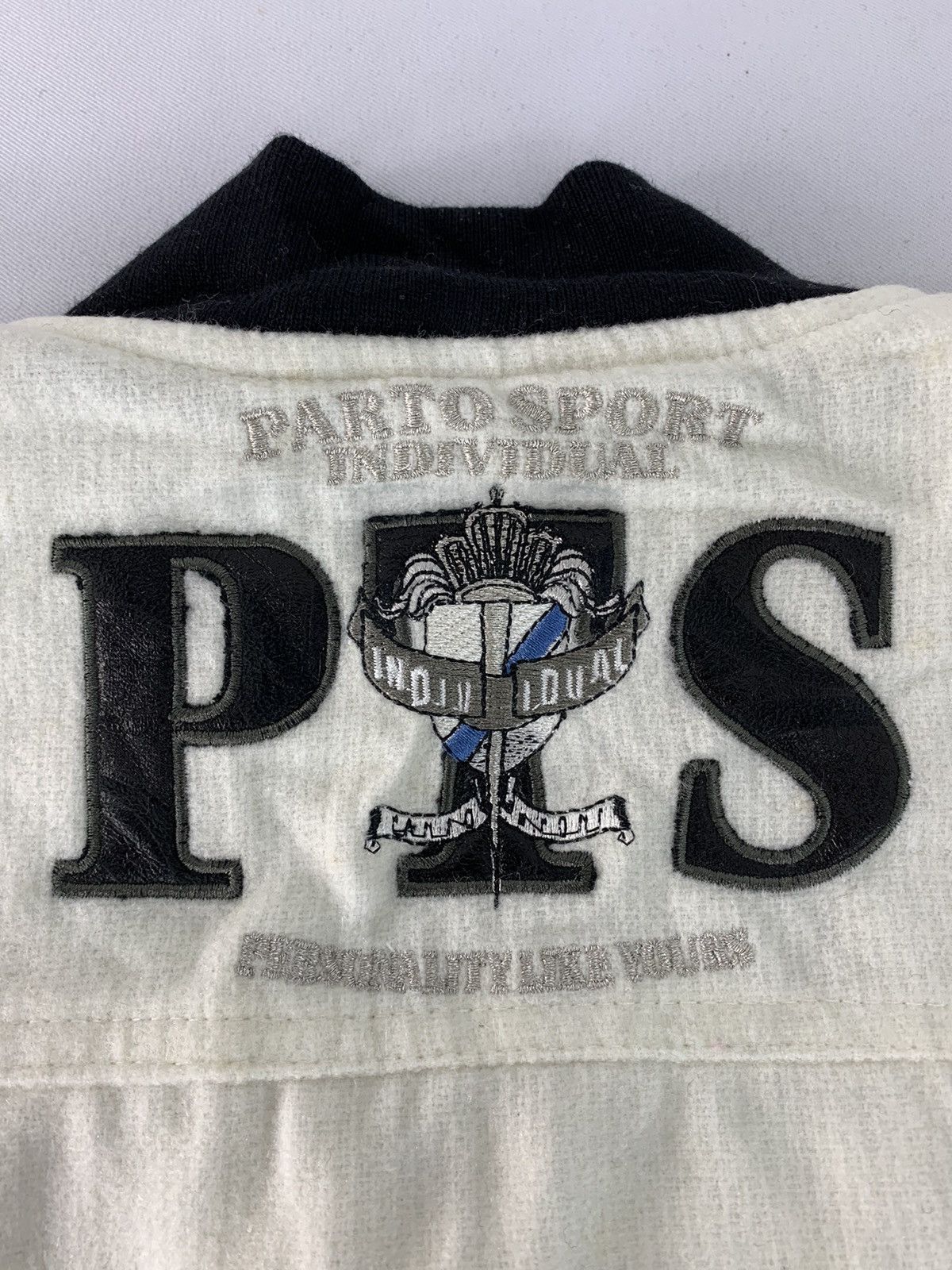 Vintage Parto II Individual Sport 77 Patches Embroidery Logo Jacket Size US M / EU 48-50 / 2 - 15 Thumbnail