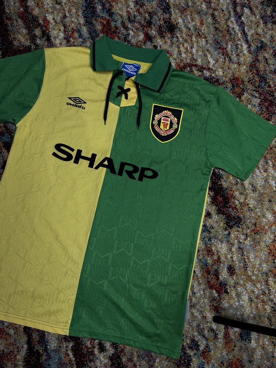 Umbro × Vintage VTG Manchester United 1992-94 Third Shirt #7 Cantona Jersey Size US M / EU 48-50 / 2 - 2 Thumbnail