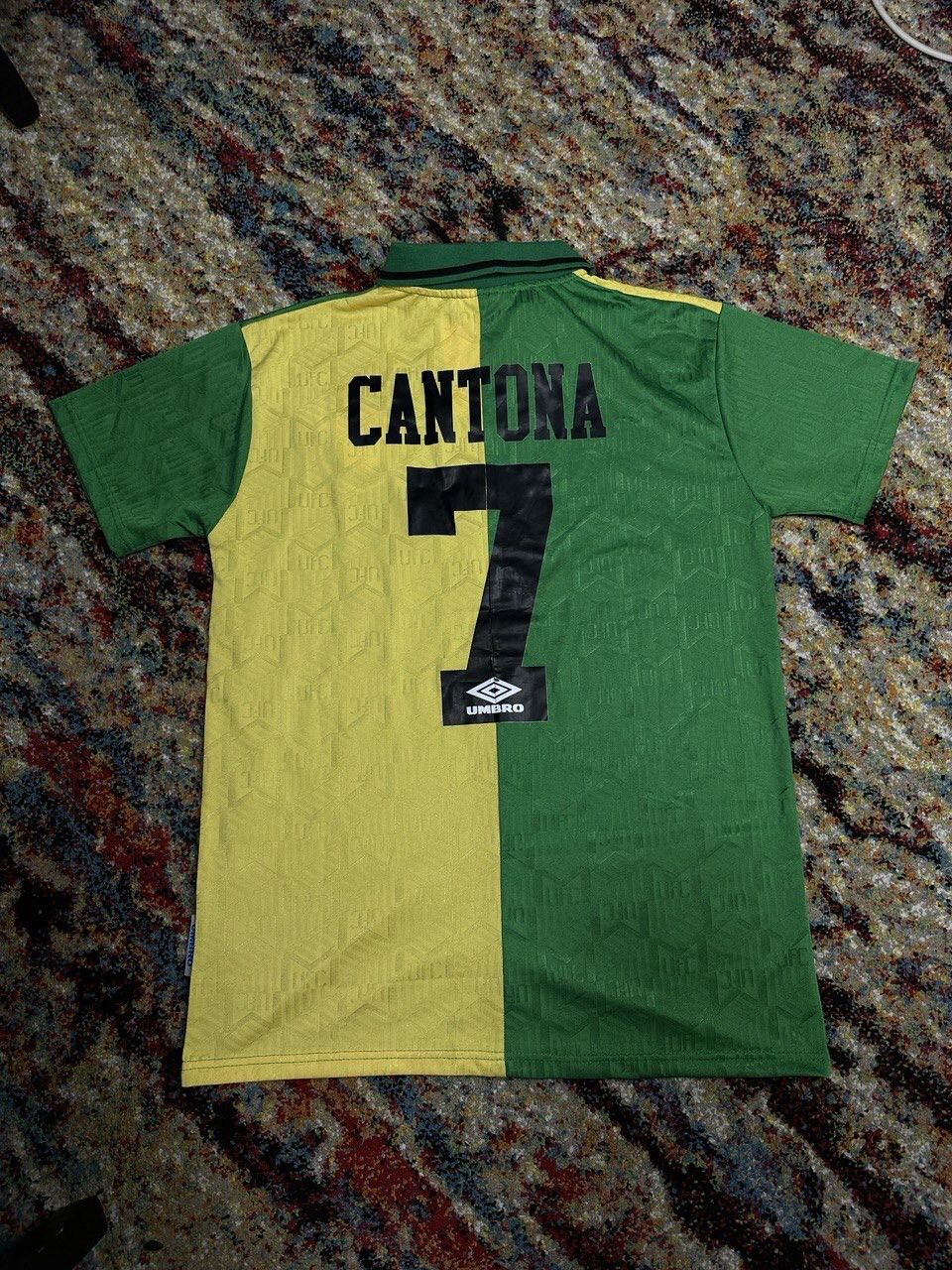 Umbro × Vintage VTG Manchester United 1992-94 Third Shirt #7 Cantona Jersey Size US M / EU 48-50 / 2 - 4 Thumbnail