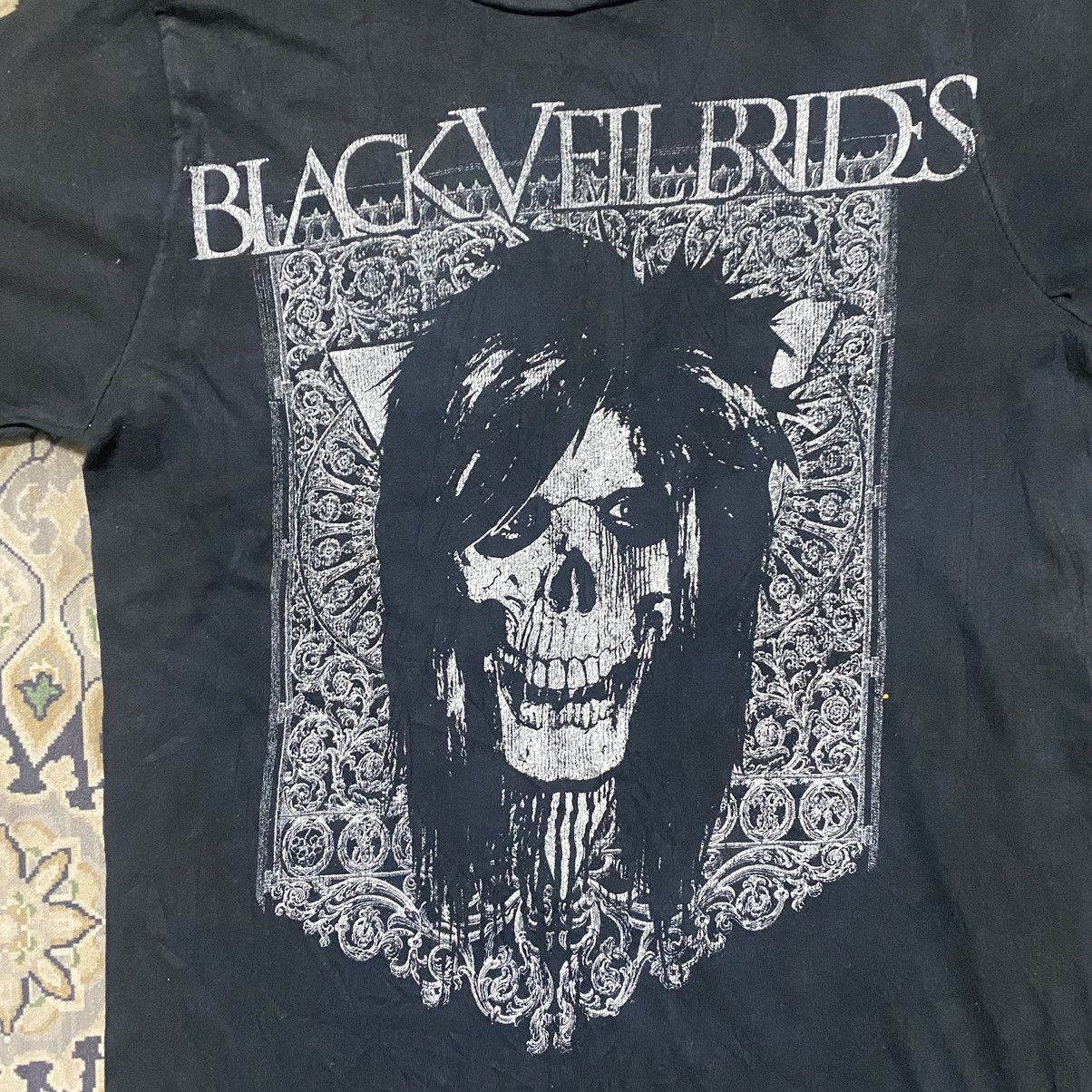 Band Tees Vintage Black Veil Brides Tshirt Size US S / EU 44-46 / 1 - 4 Thumbnail