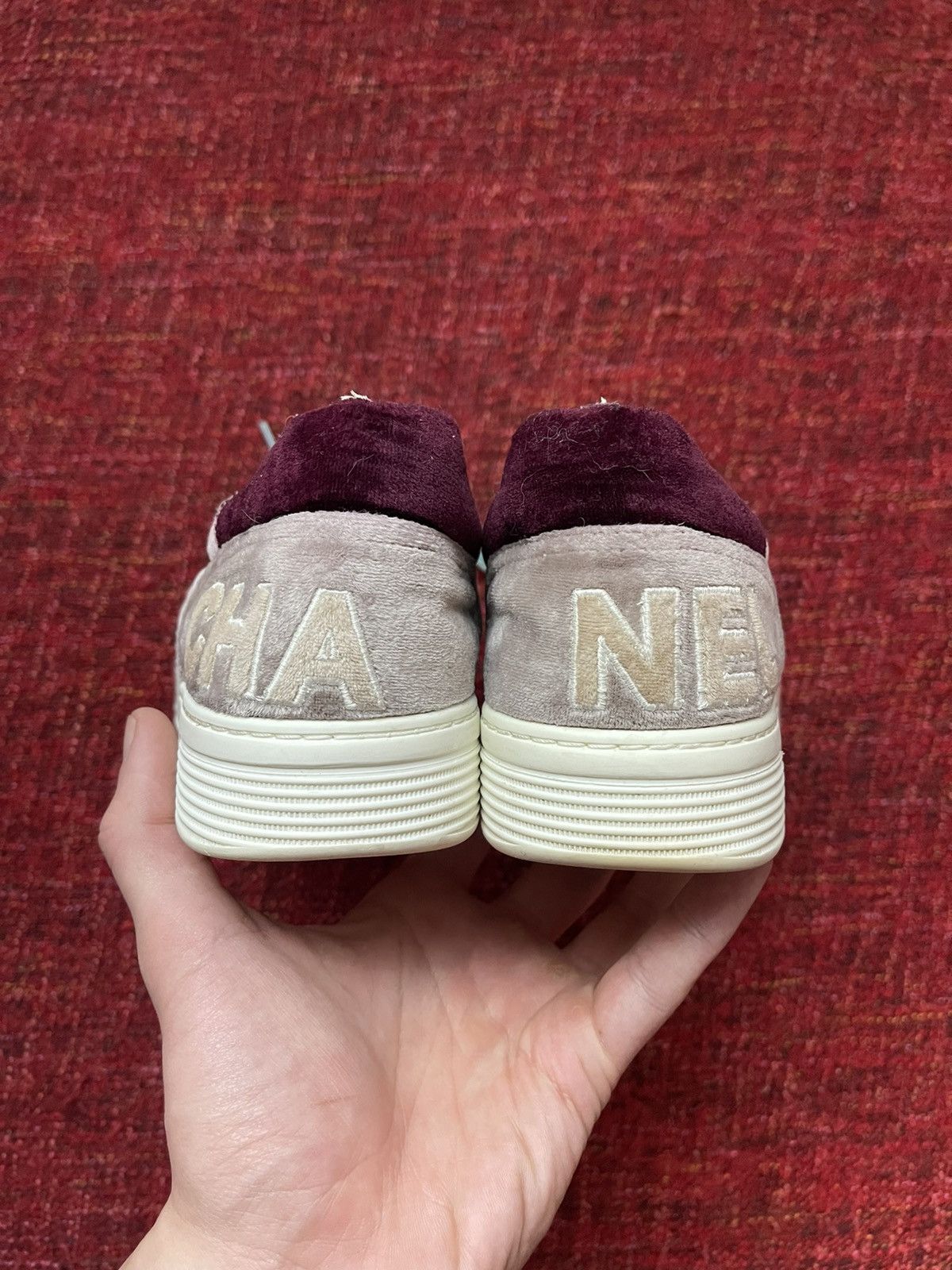 Chanel Chanel velour logo sneakers Size US 7 / IT 37 - 3 Thumbnail